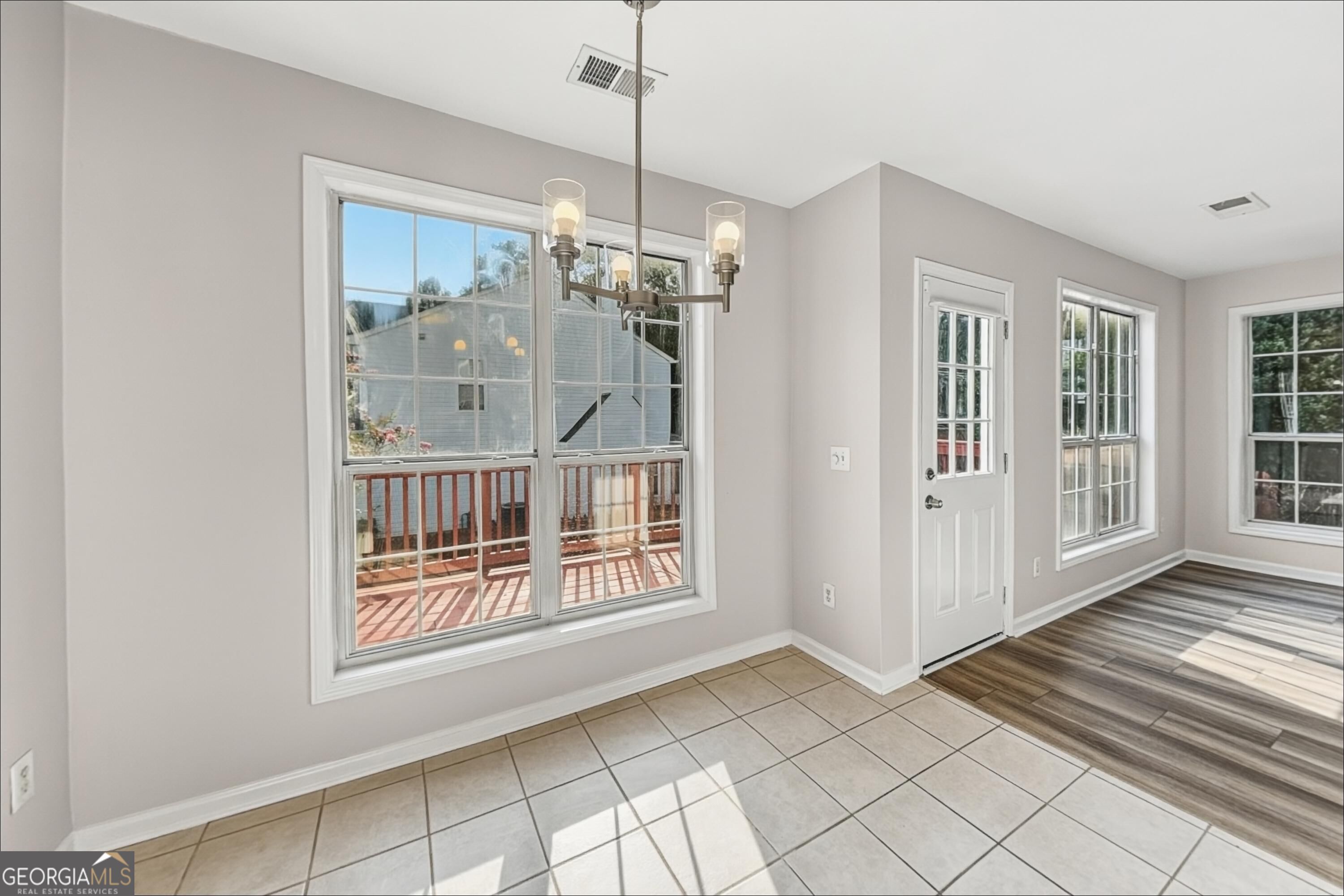 3514 Palisade Cove Property Photo 10