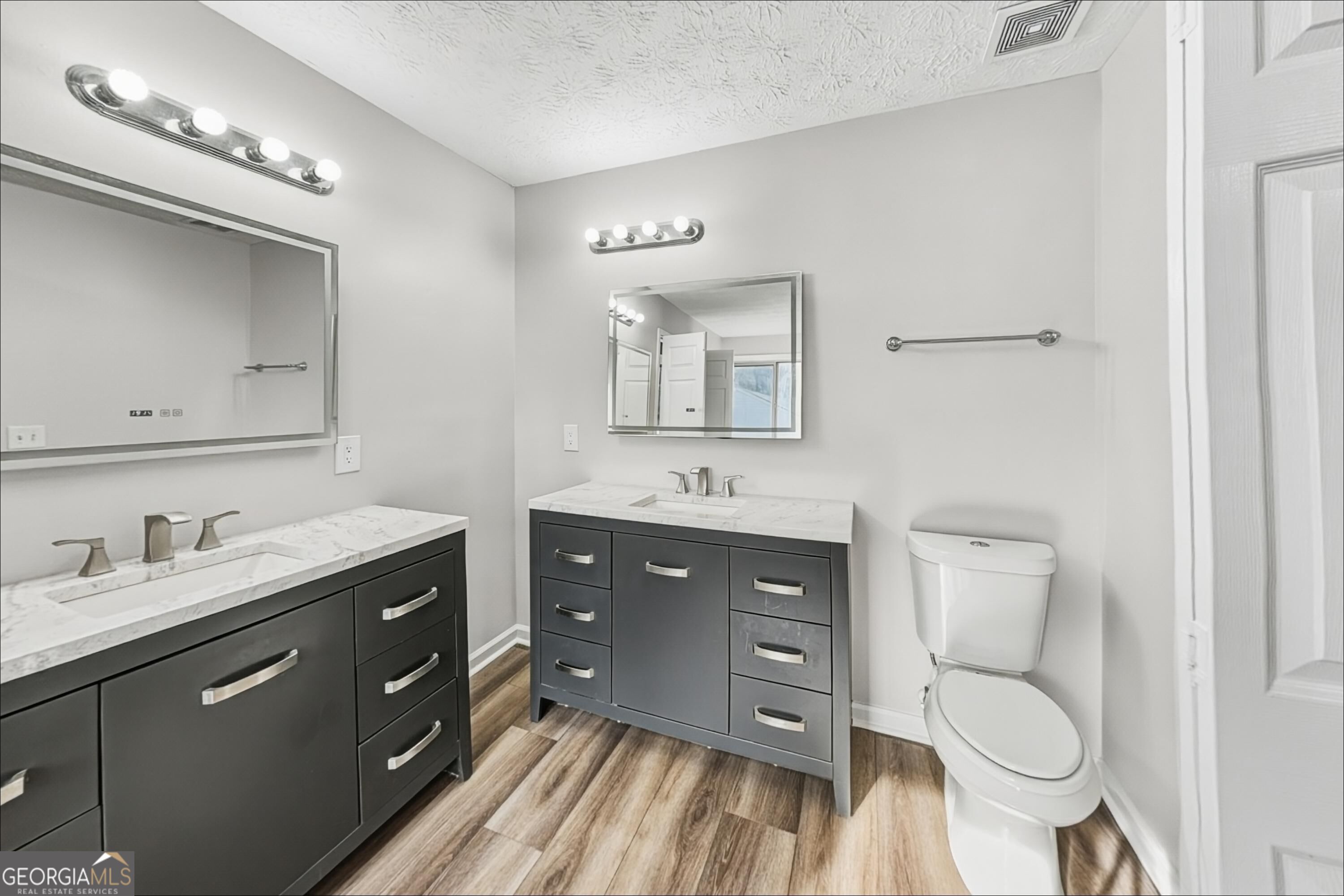 3514 Palisade Cove Property Photo 17