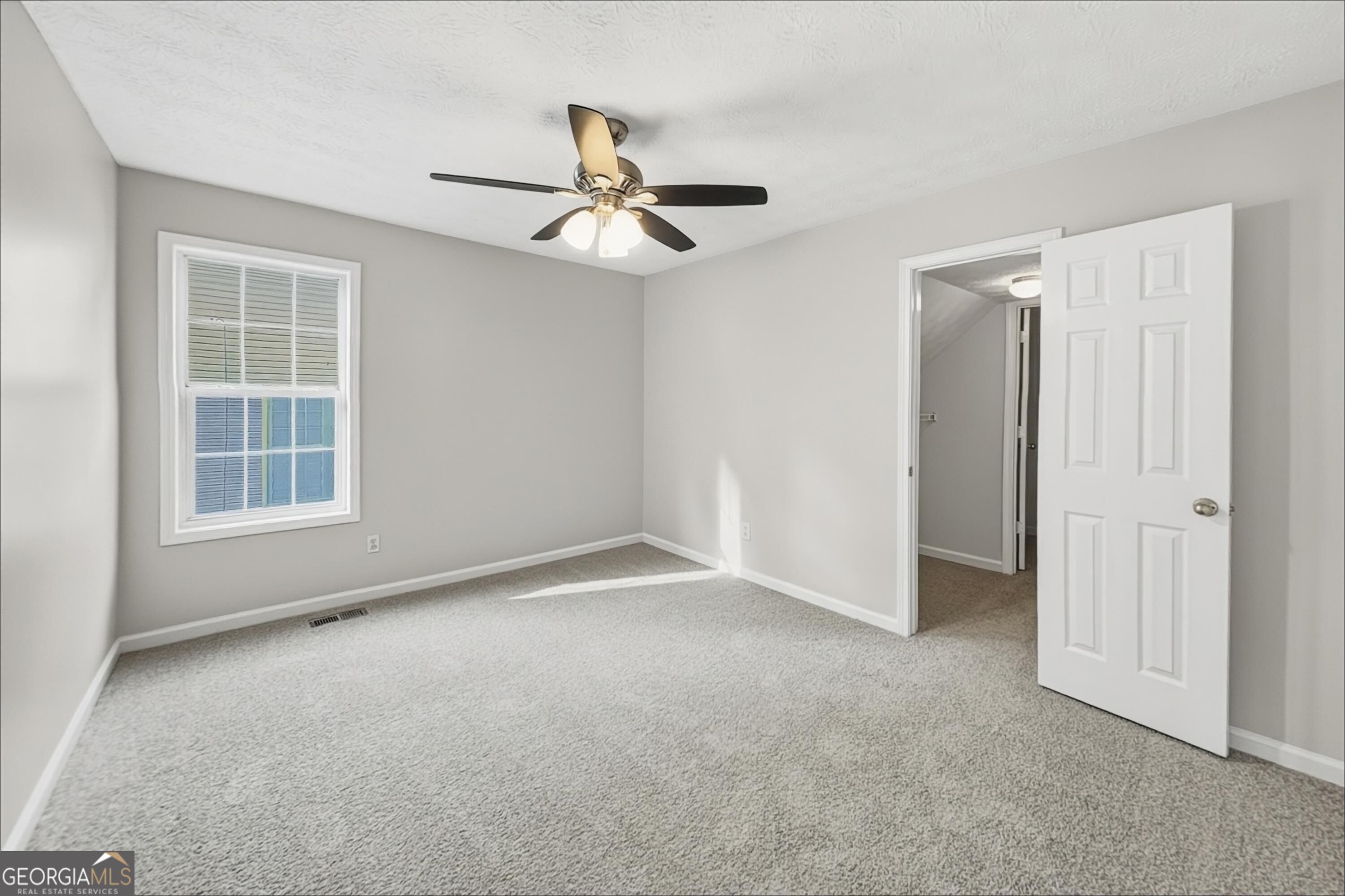 3514 Palisade Cove Property Photo 22