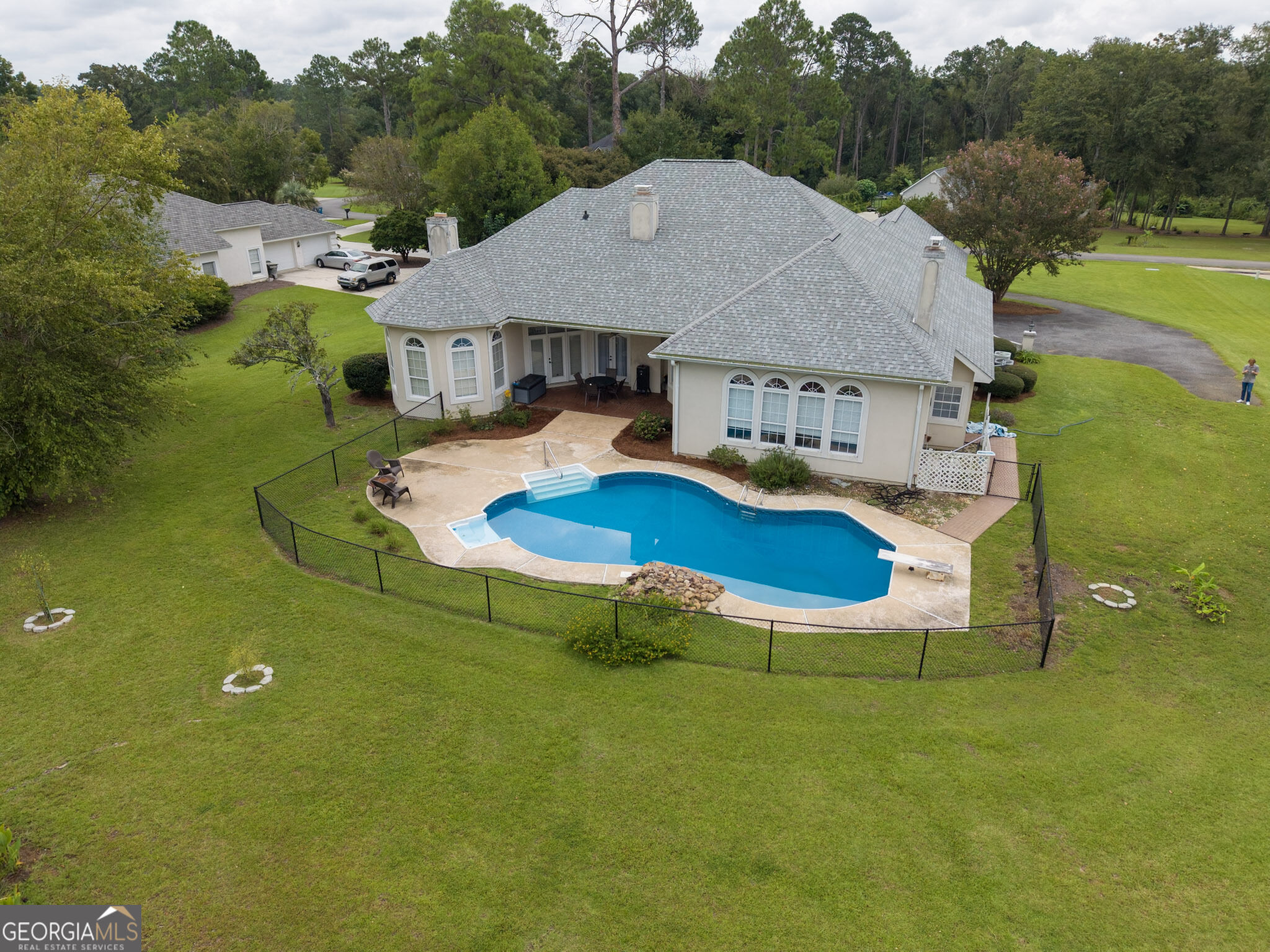 1741 Green Acres Drive Property Photo 6