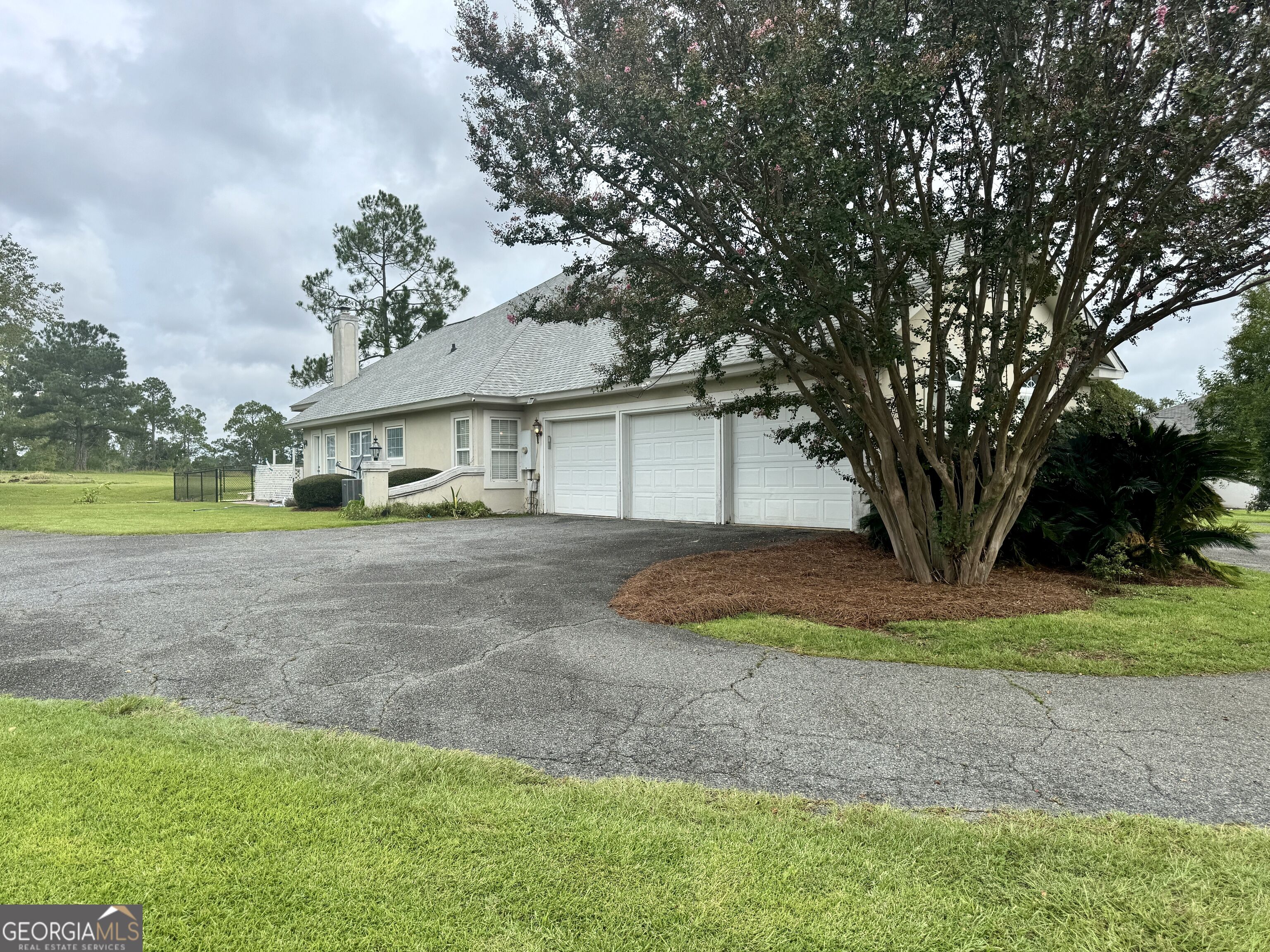 1741 Green Acres Drive Property Photo 18