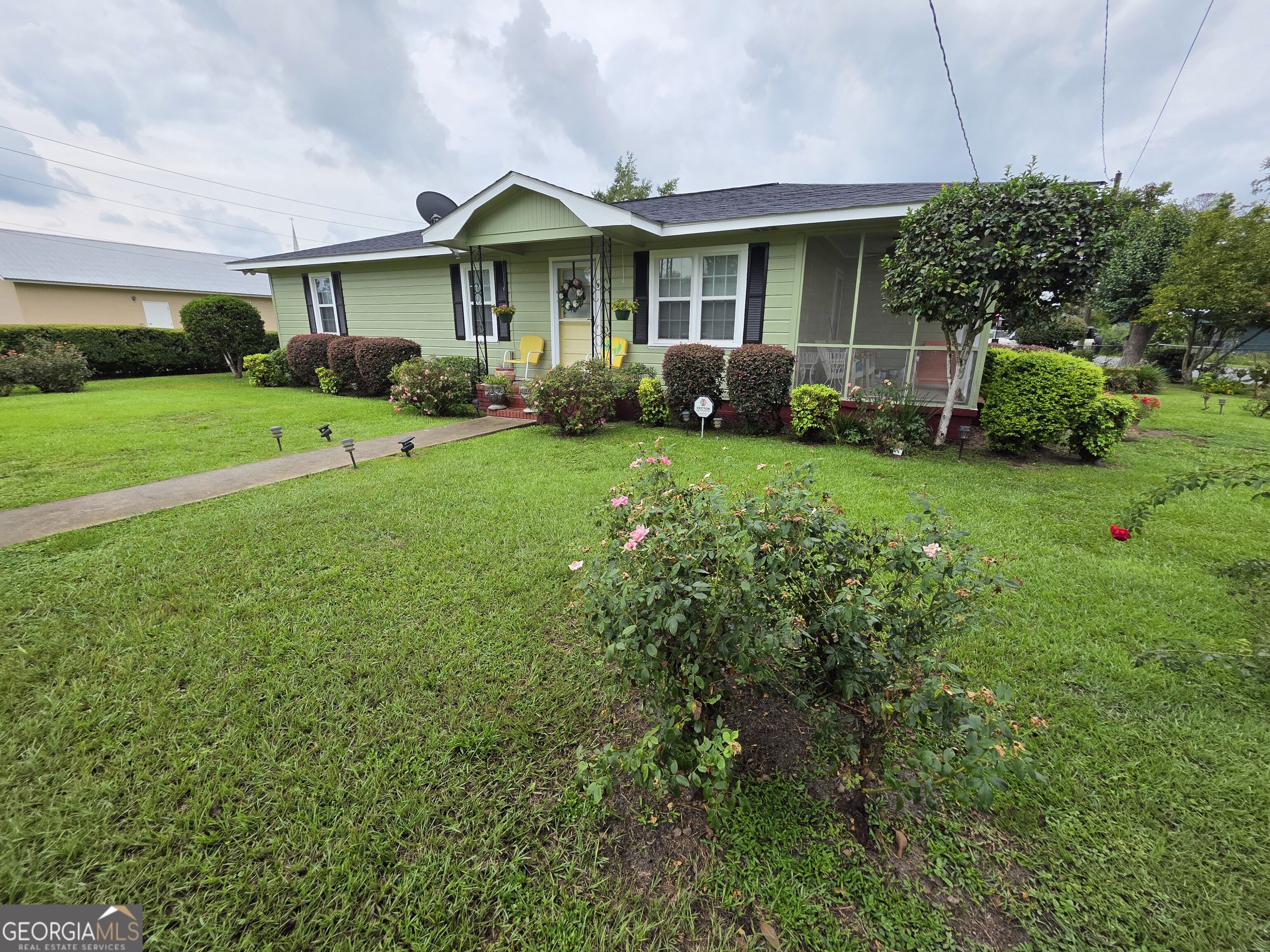 9 Pecan Drive Property Photo 1
