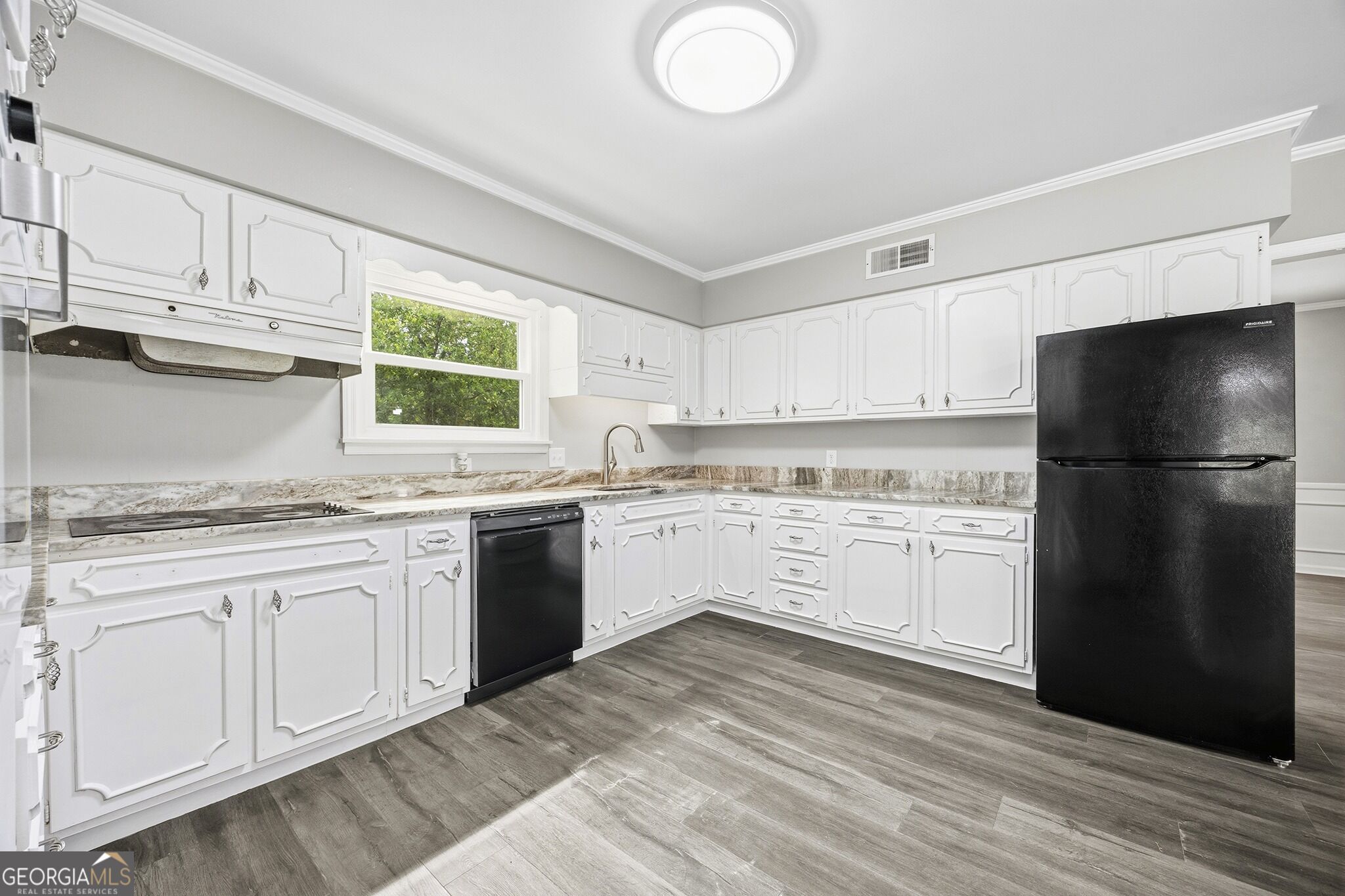 402 Westview Drive Property Photo 16