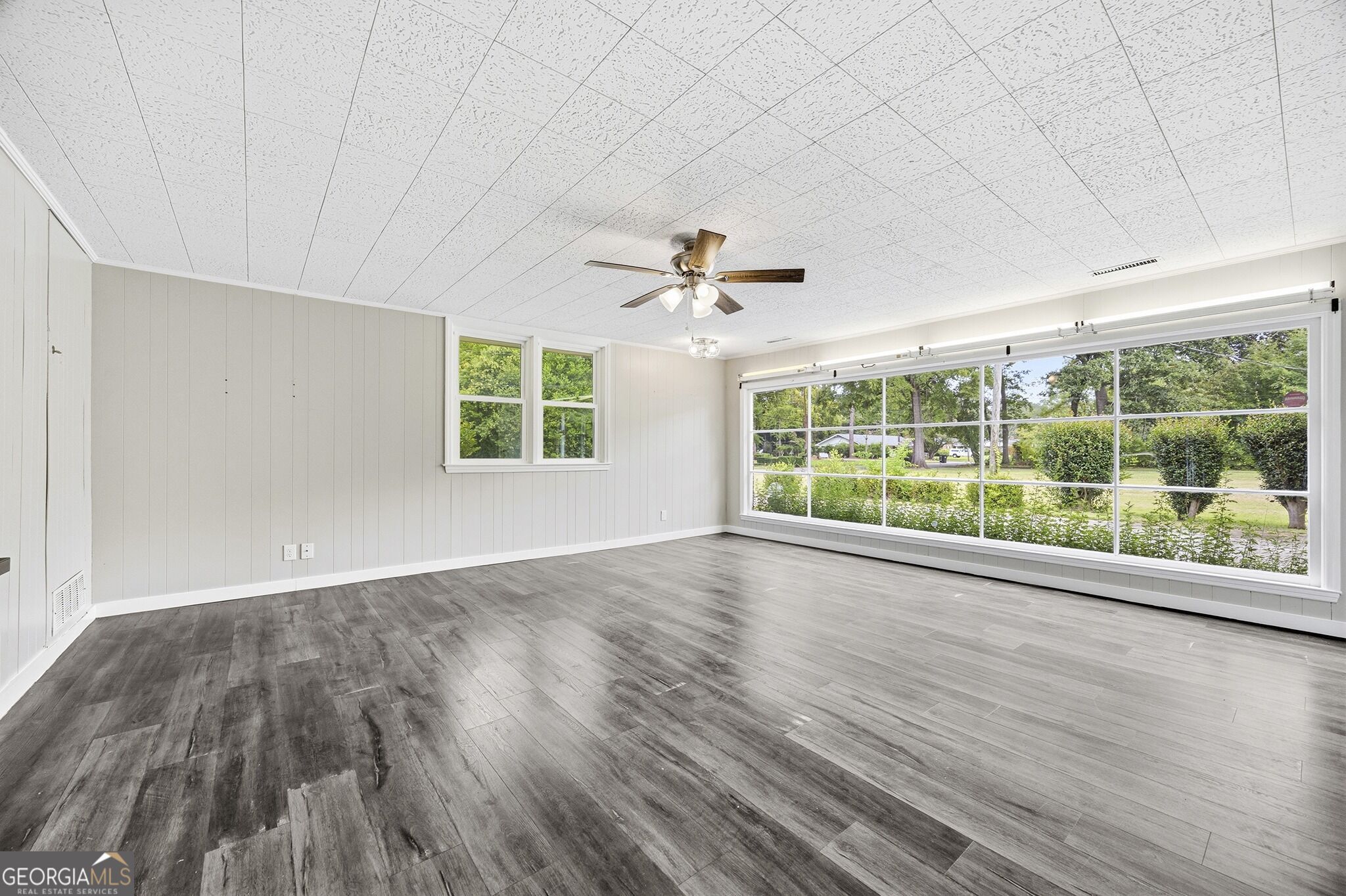 402 Westview Drive Property Photo 20