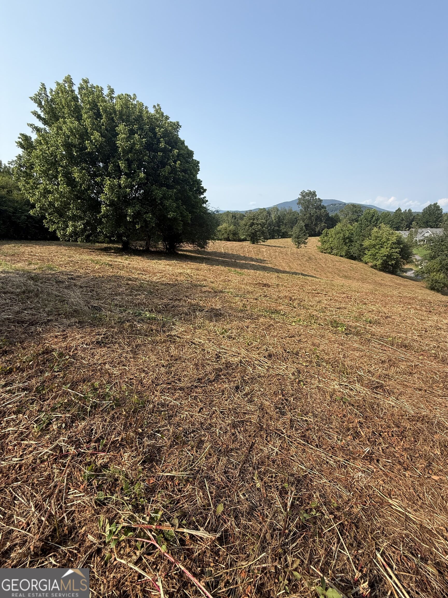 000 Ridgemont Lane Property Photo 1