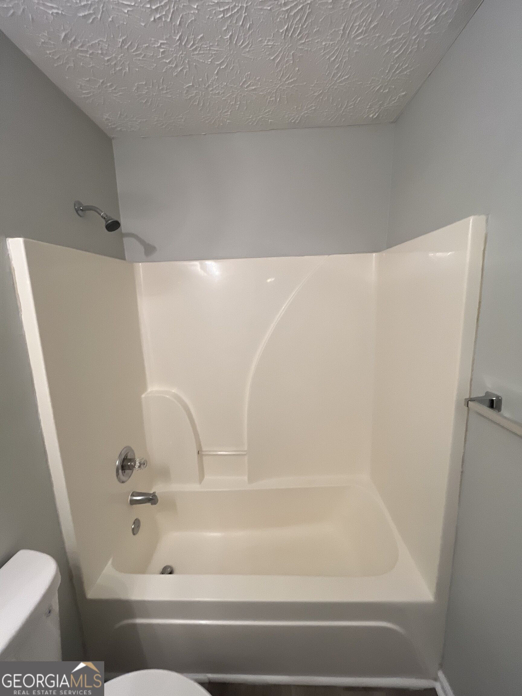 35 Creekview Court Property Photo 11