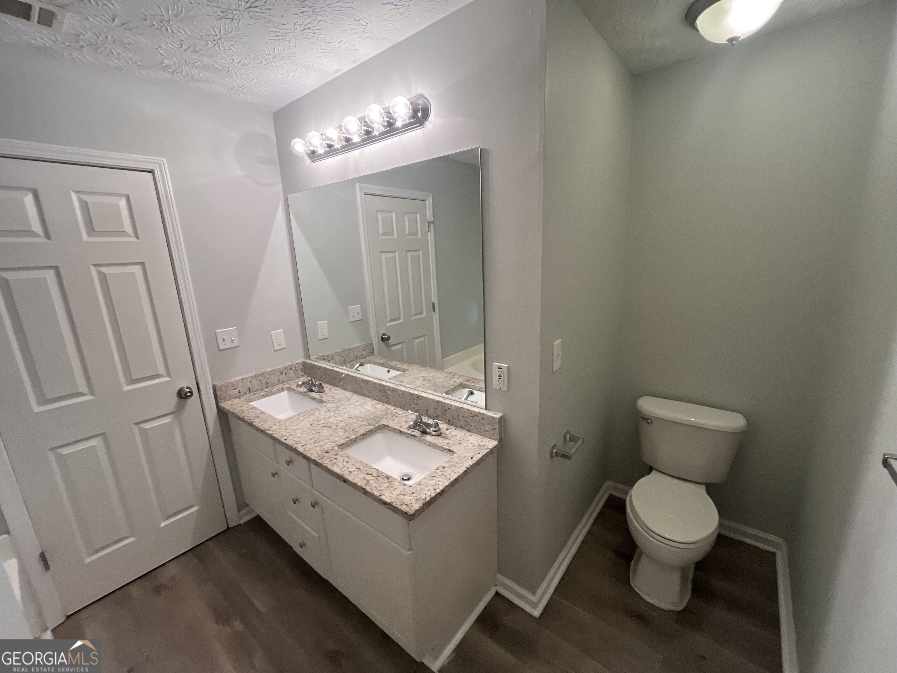 35 Creekview Court Property Photo 19