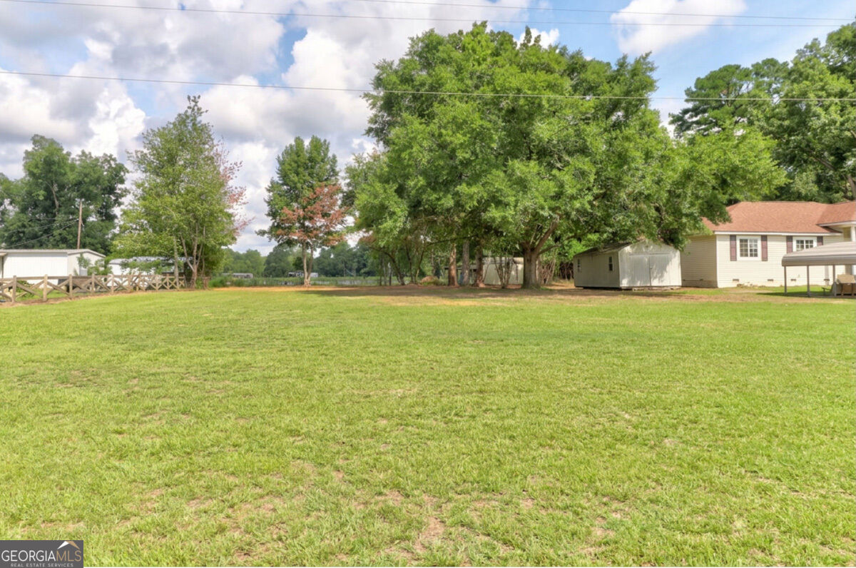 598 Clark Road Property Photo 5