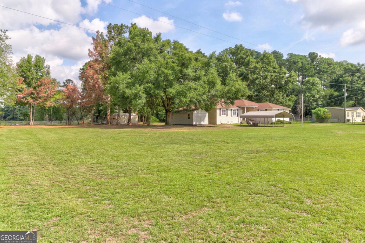 598 Clark Road Property Photo 6