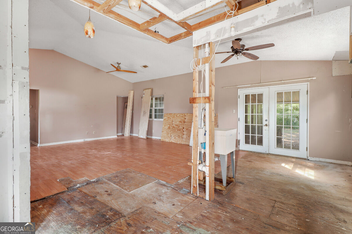 598 Clark Road Property Photo 13