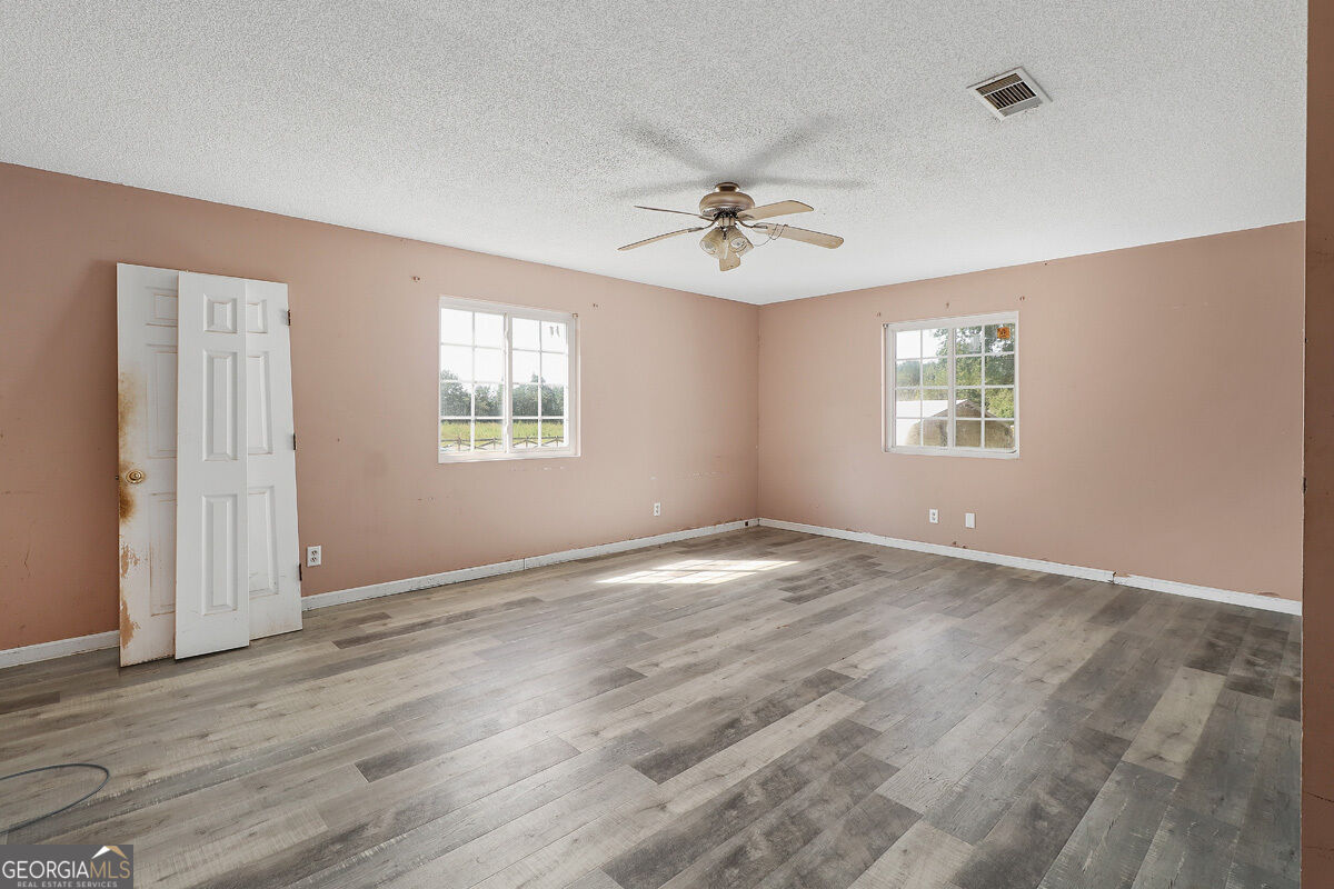 598 Clark Road Property Photo 22
