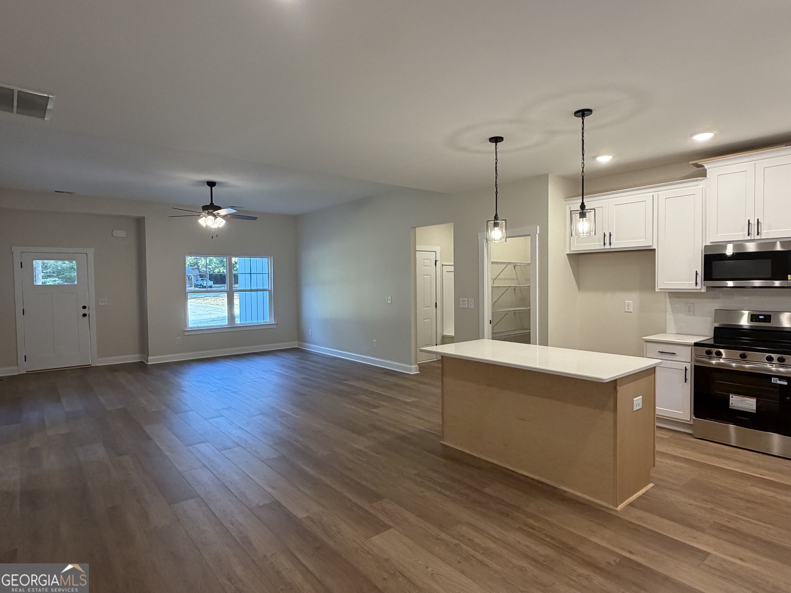 169 Avalee Road Property Photo 10