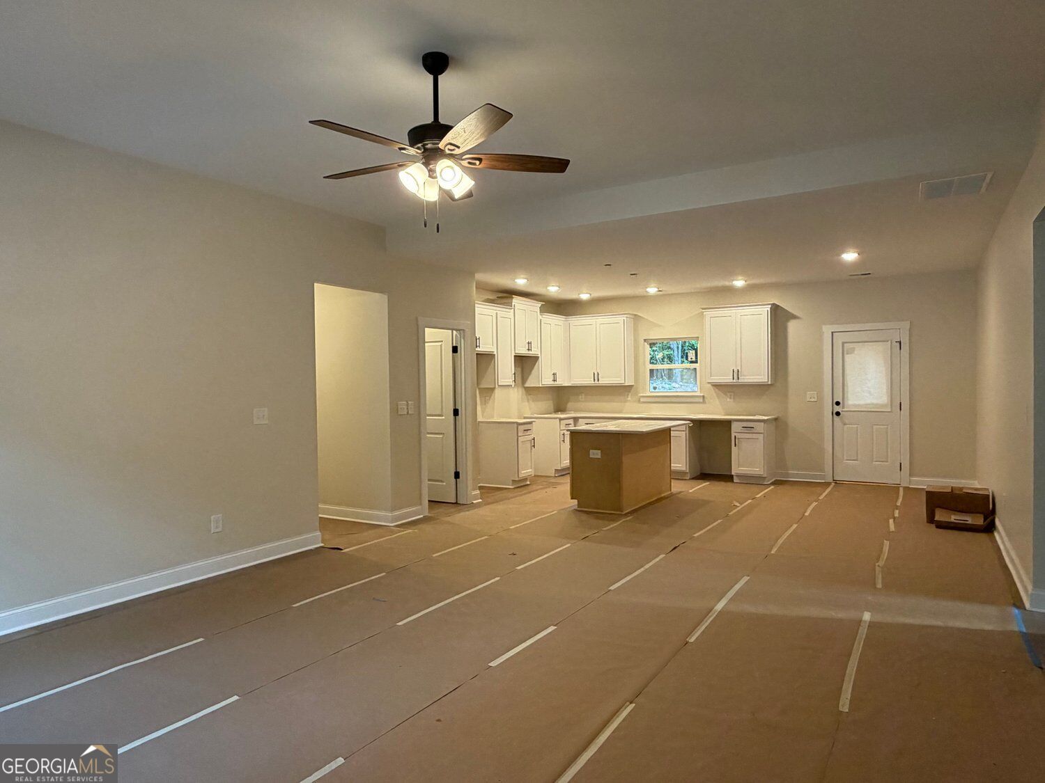 169 Avalee Road Property Photo 11