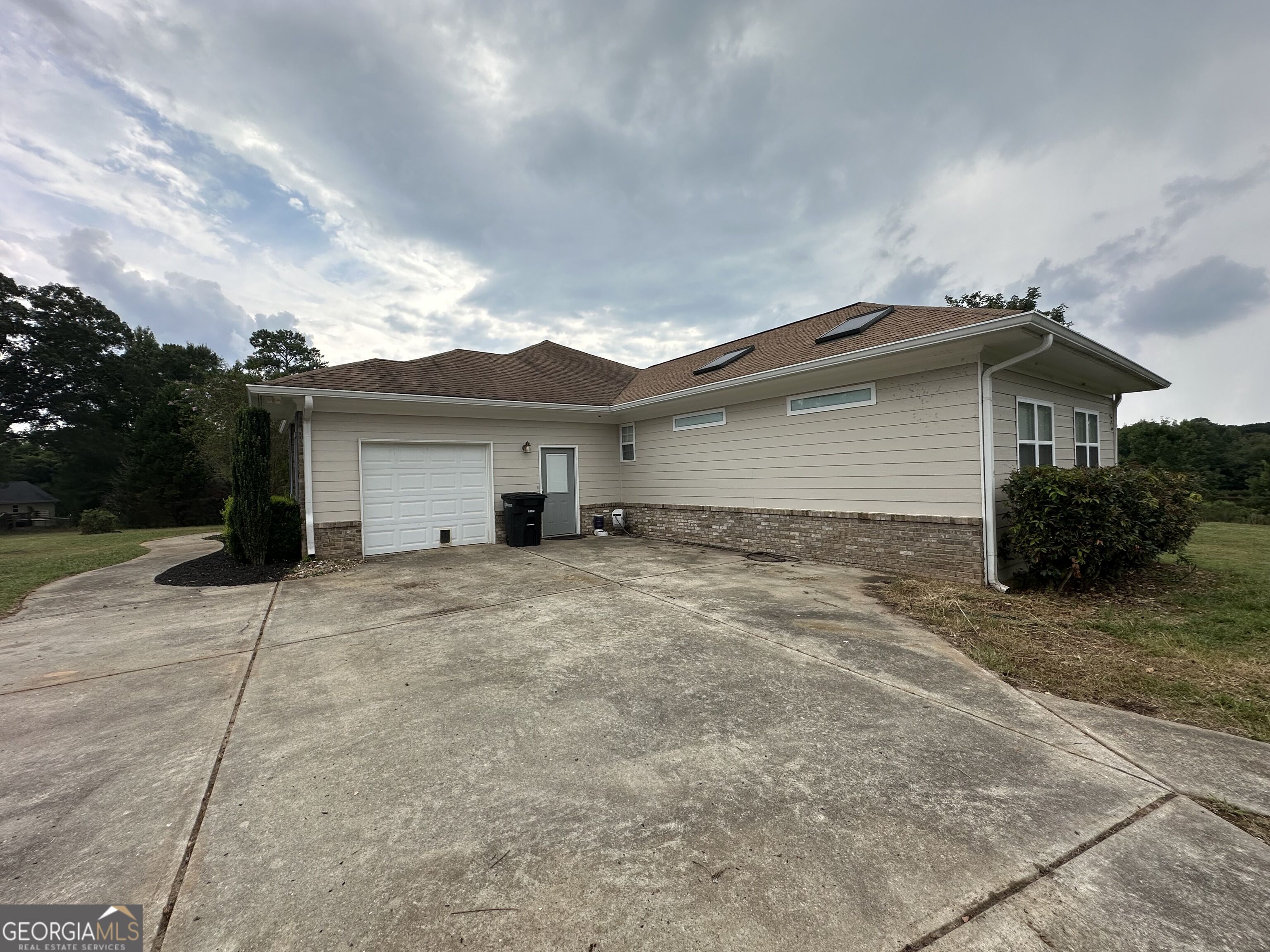 54 Whatley Road Property Photo 9
