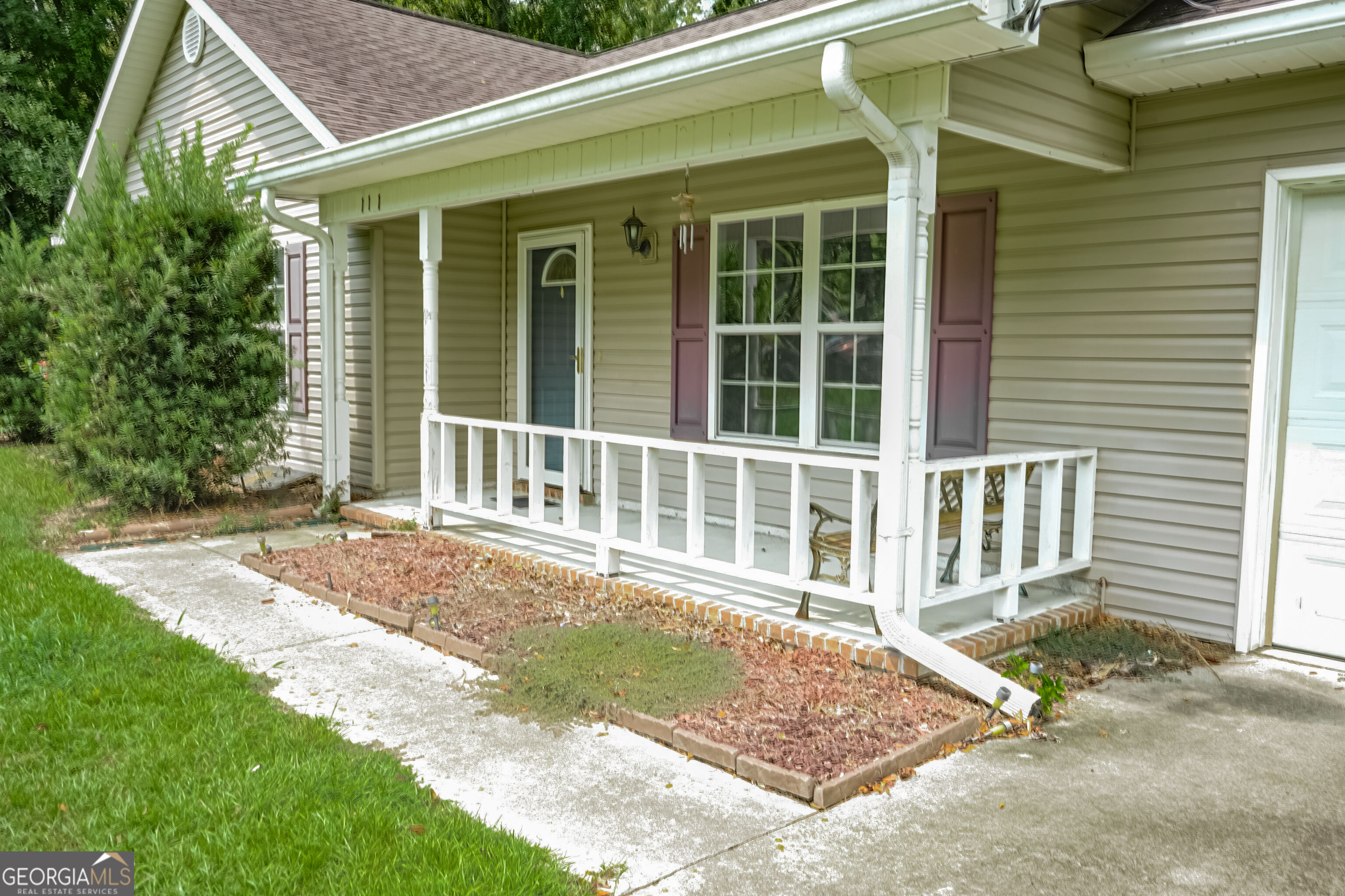 111 Slough Creek Road Property Photo 3