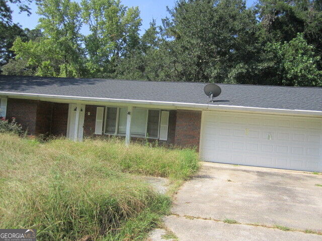 727 S Carter Drive Property Photo 1