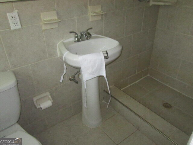 727 S Carter Drive Property Photo 12