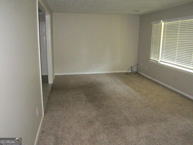 727 S Carter Drive Property Photo 13