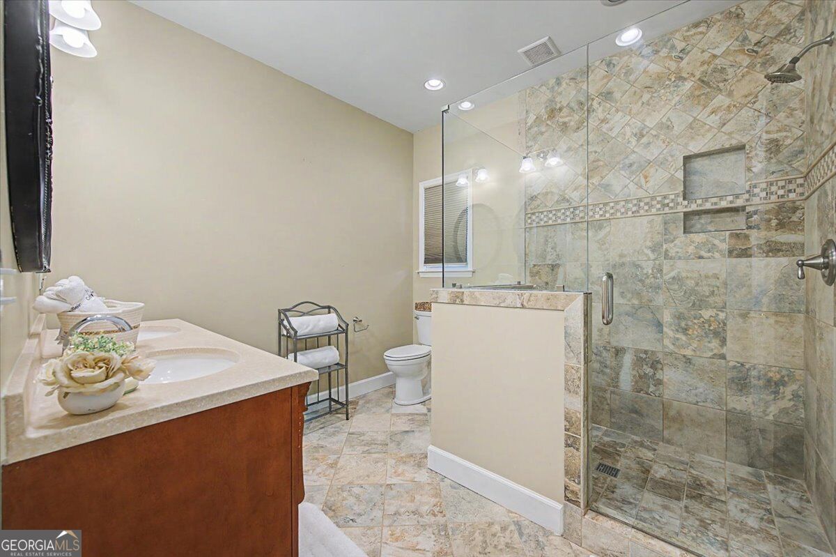 1820 N Chestnut Grove Drive Property Photo 24