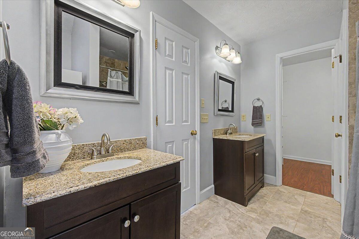1820 N Chestnut Grove Drive Property Photo 38