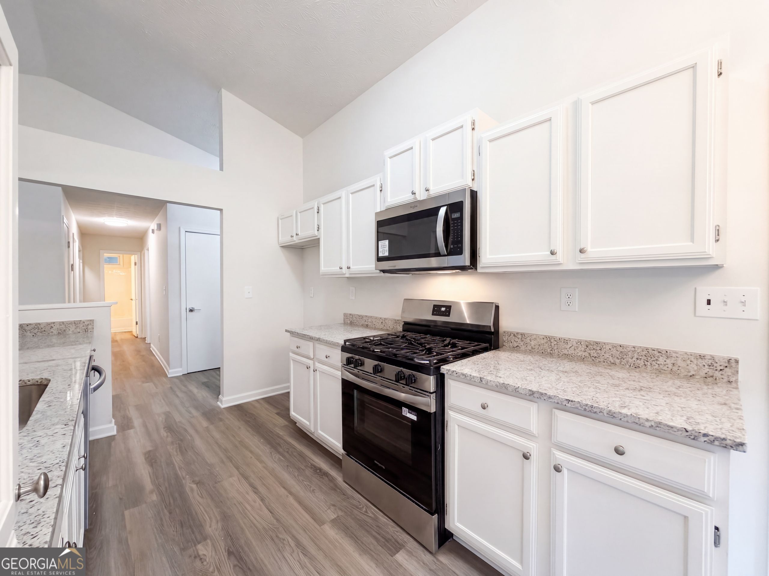 5857 Mistyview Drive Property Photo 12