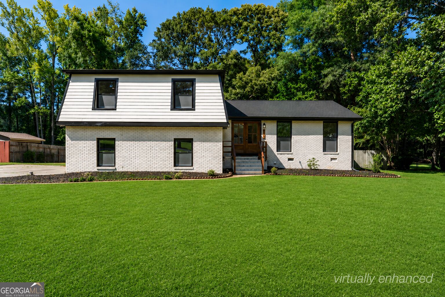 105 Lafayette Drive Property Photo 1