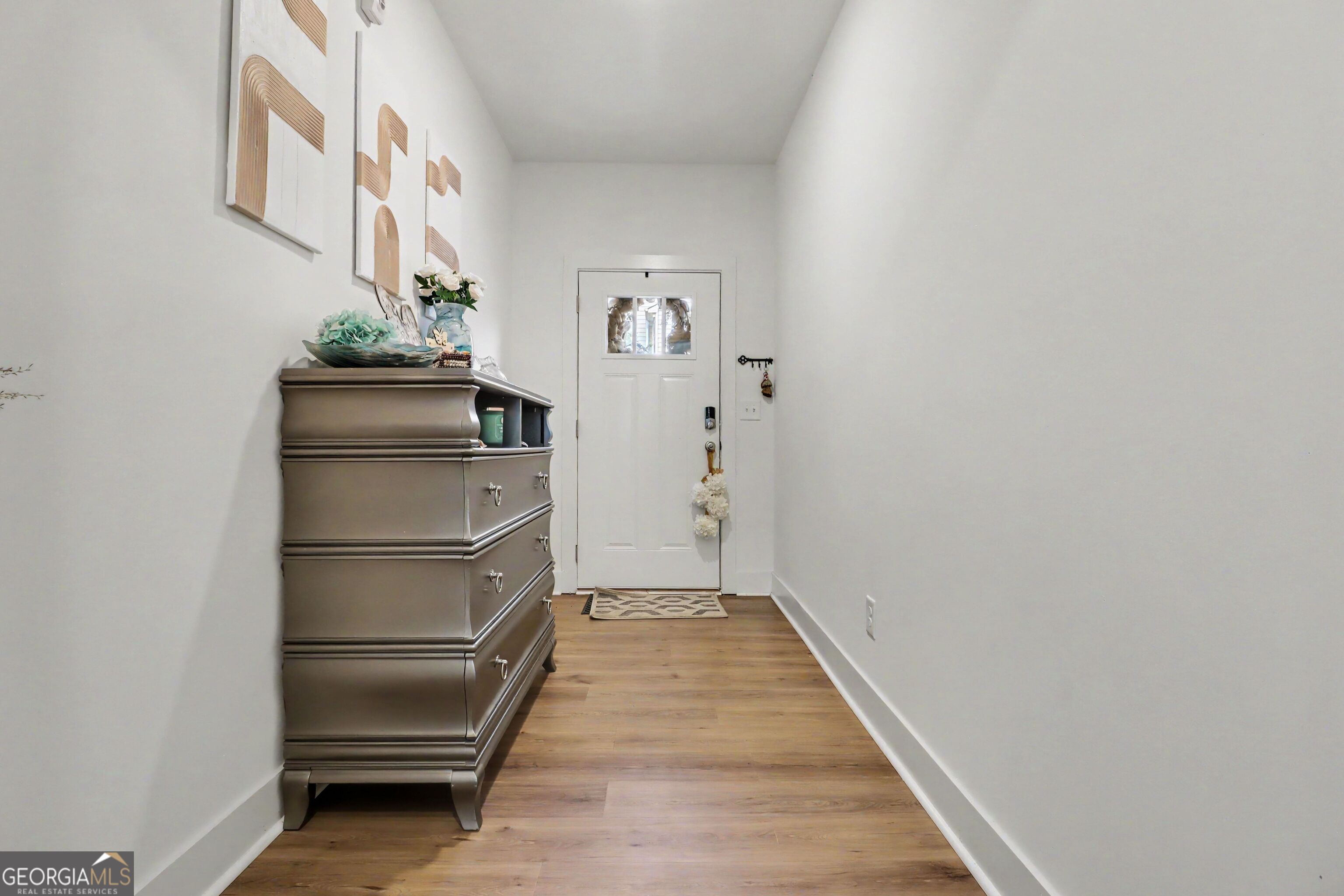 7707 Baron Road Property Photo 4