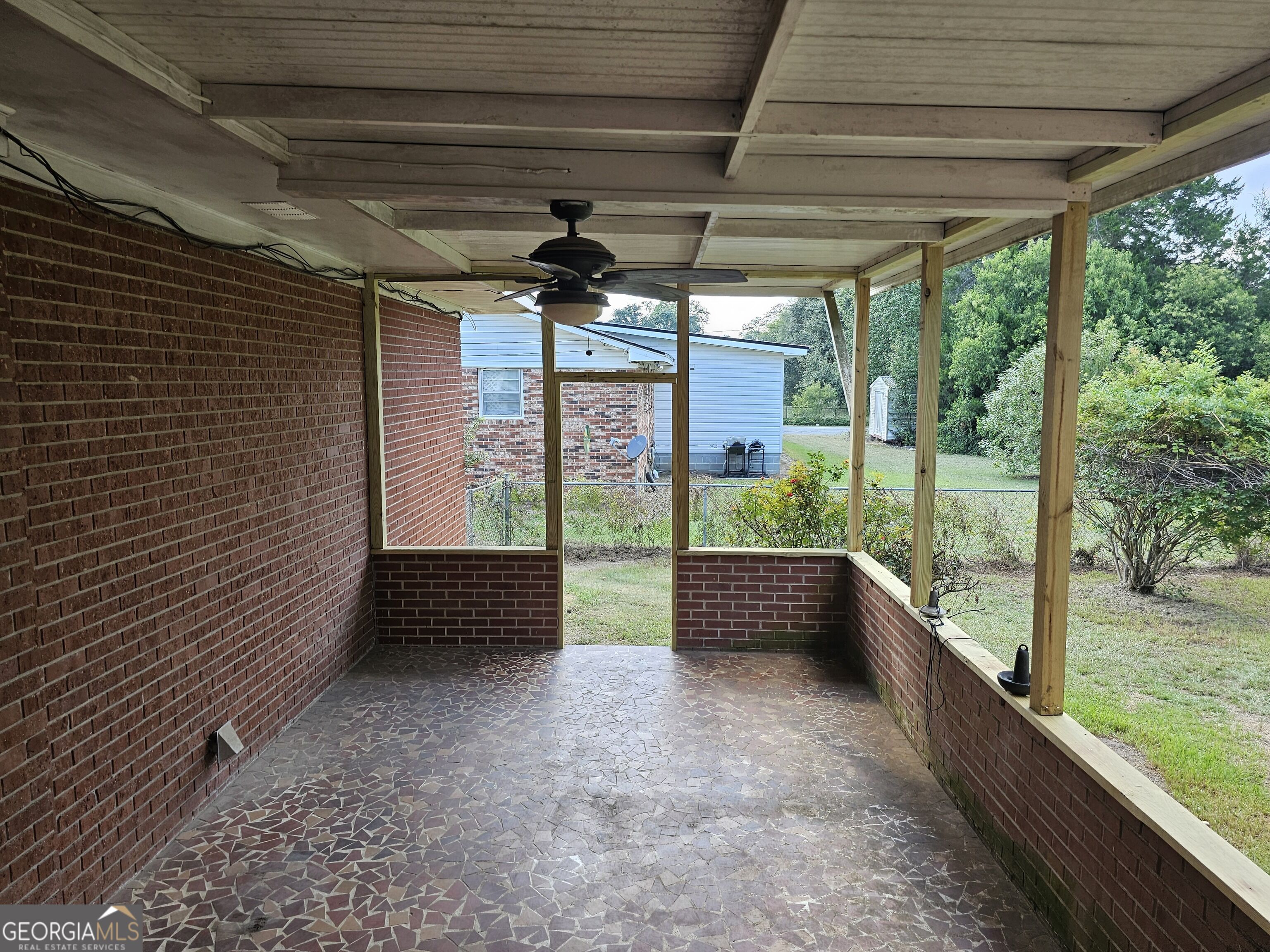1715 Highland Avenue Property Photo 12