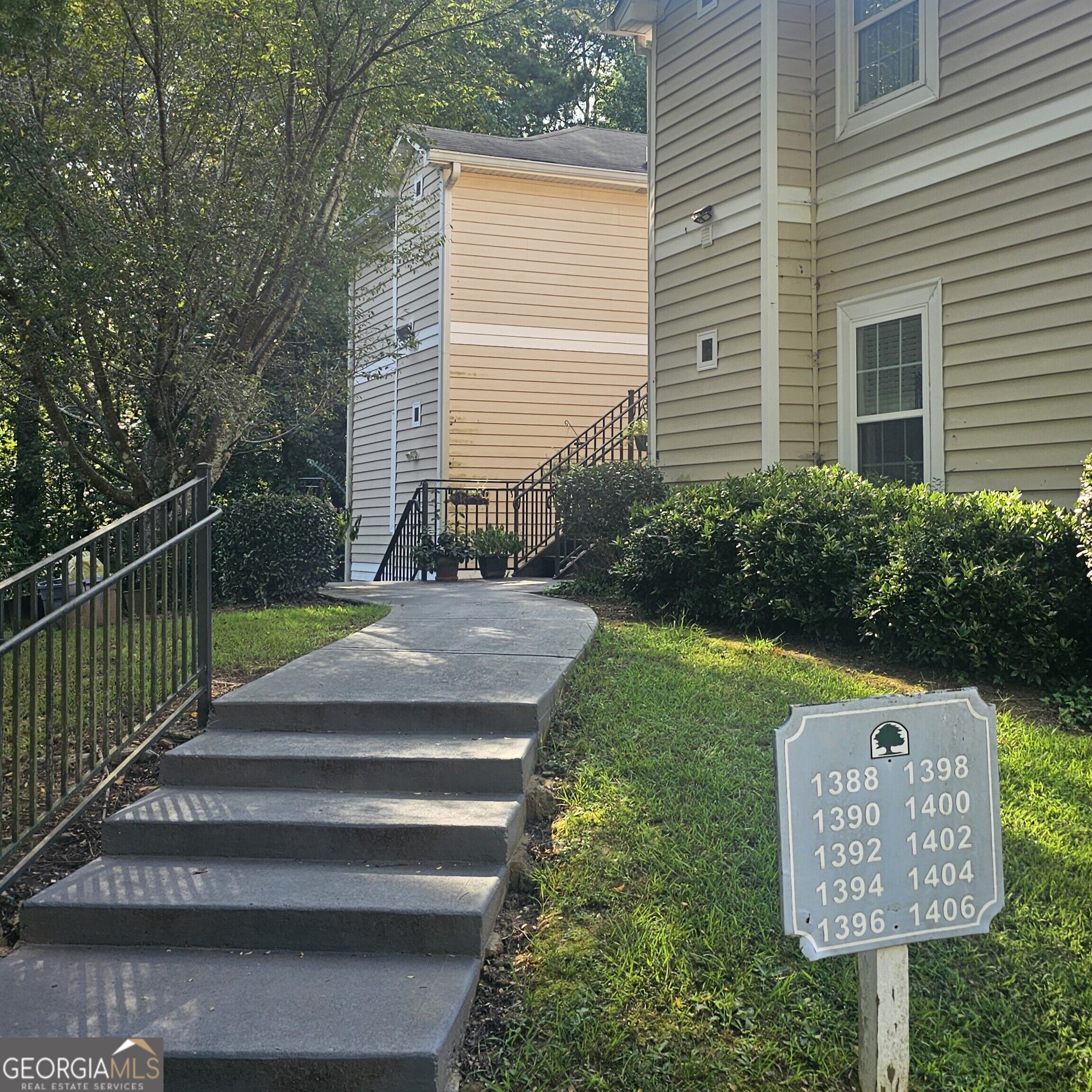 1388 Orchard Park Drive Property Photo 10