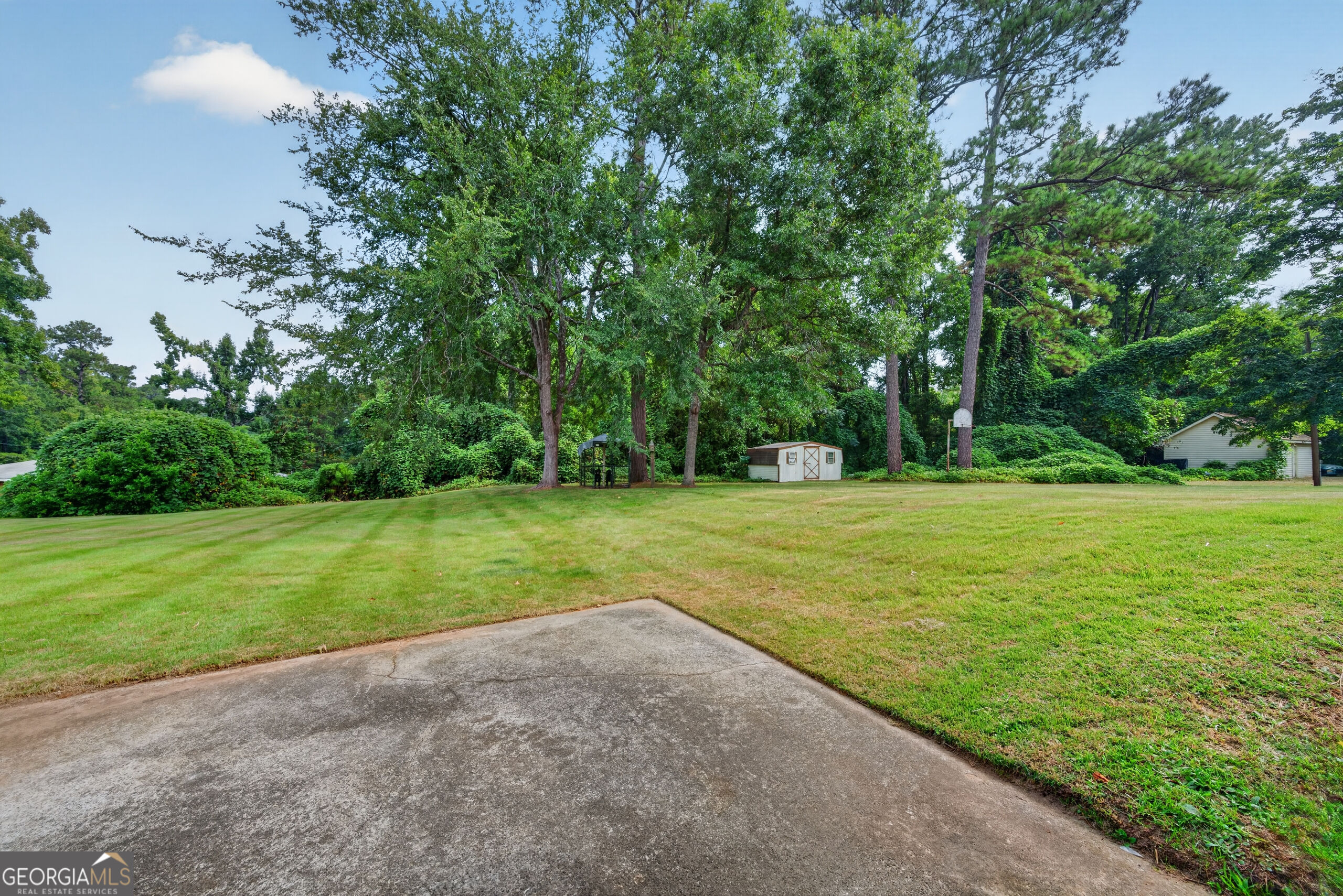 765 Central Road Sw Property Photo 40