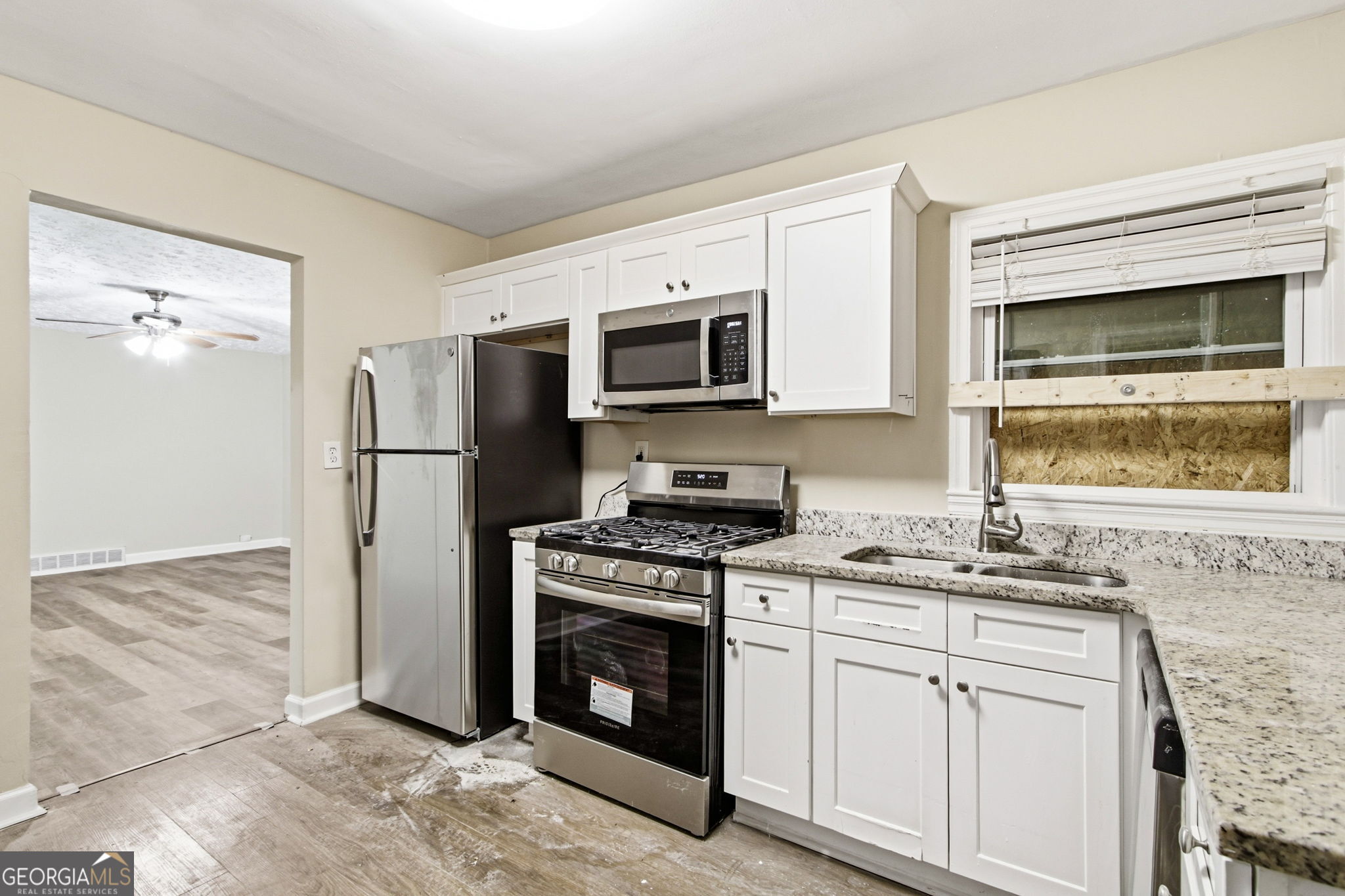 1883 Cindy Drive Property Photo 6