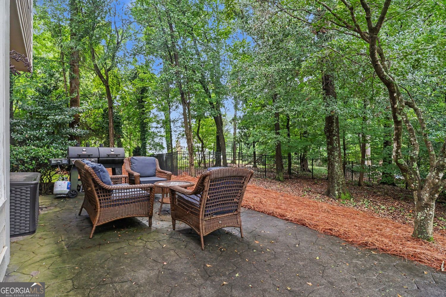 231 Sunset Hills Drive Property Photo 33