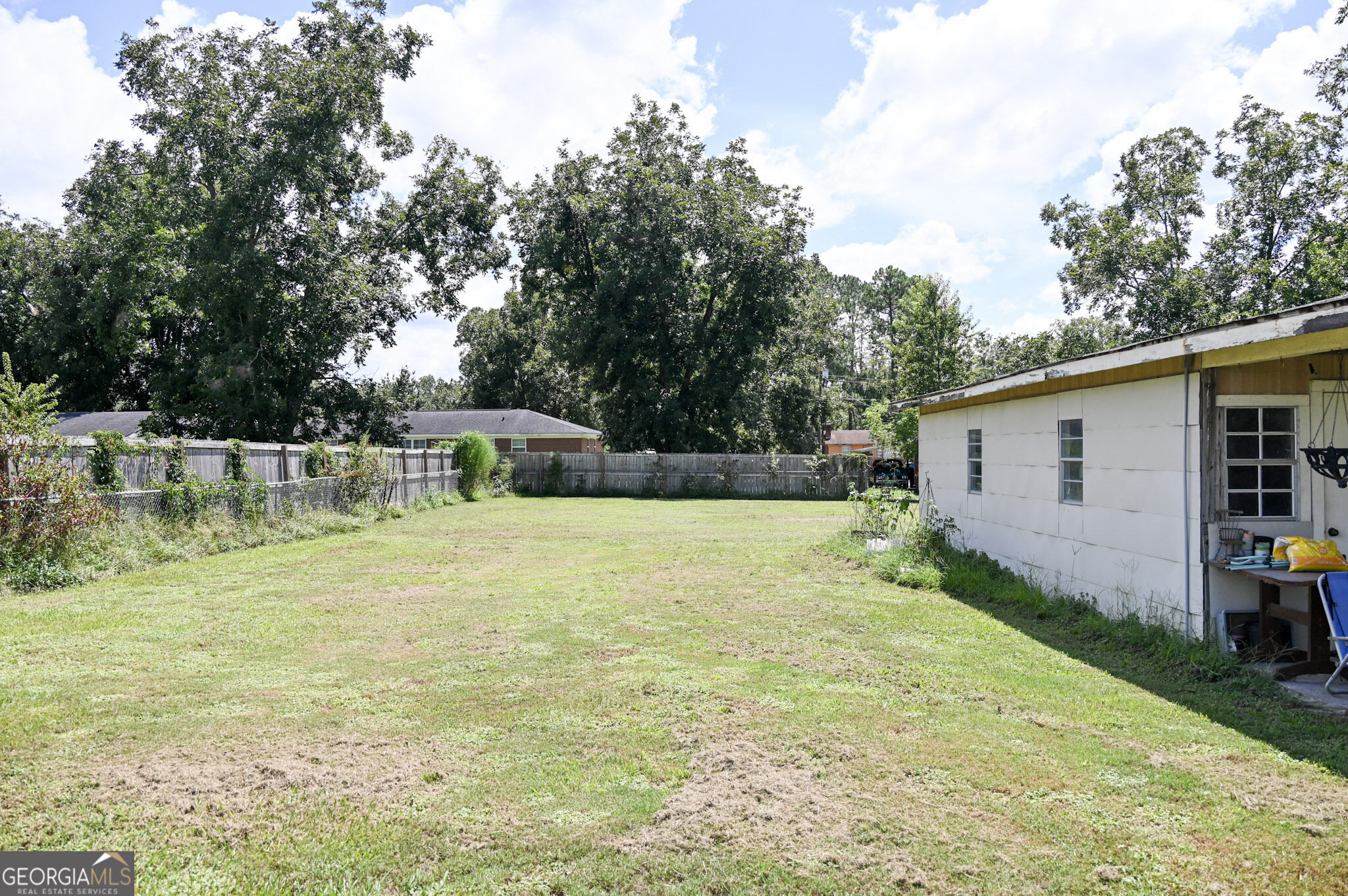 2817 Cherokee Street Property Photo 12
