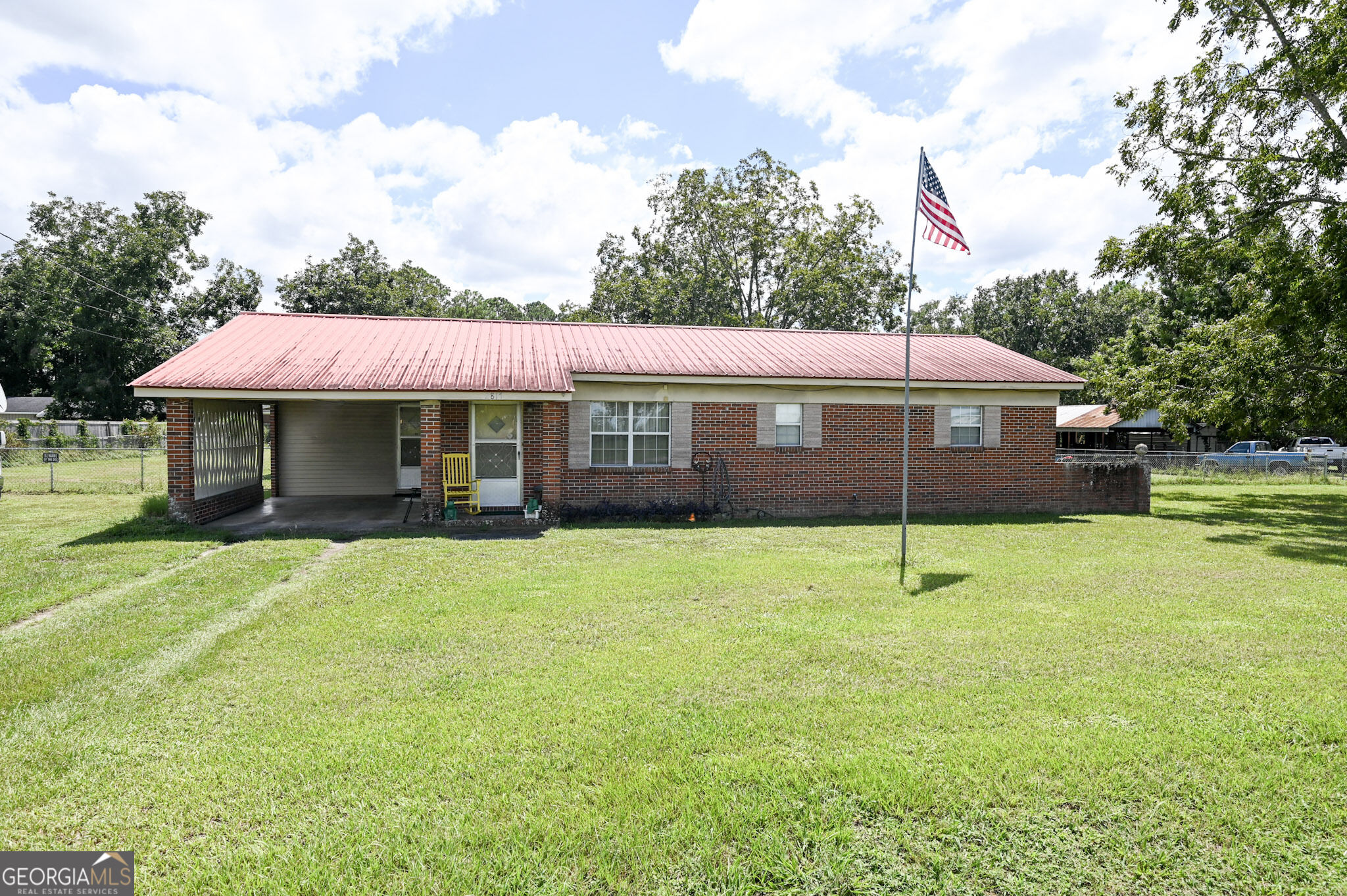 2817 Cherokee Street Property Photo 16