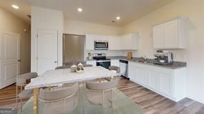 1147 Lucienne Boulevard Property Photo 6