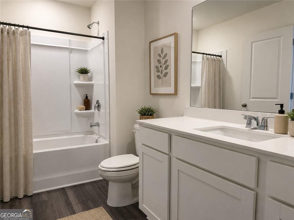 1147 Lucienne Boulevard Property Photo 10
