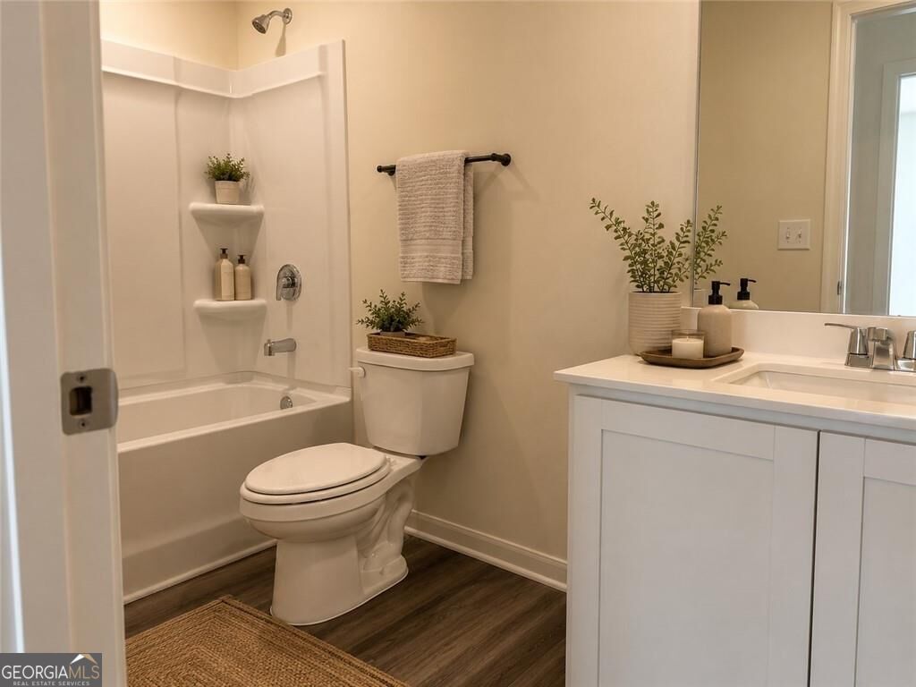 1147 Lucienne Boulevard Property Photo 14
