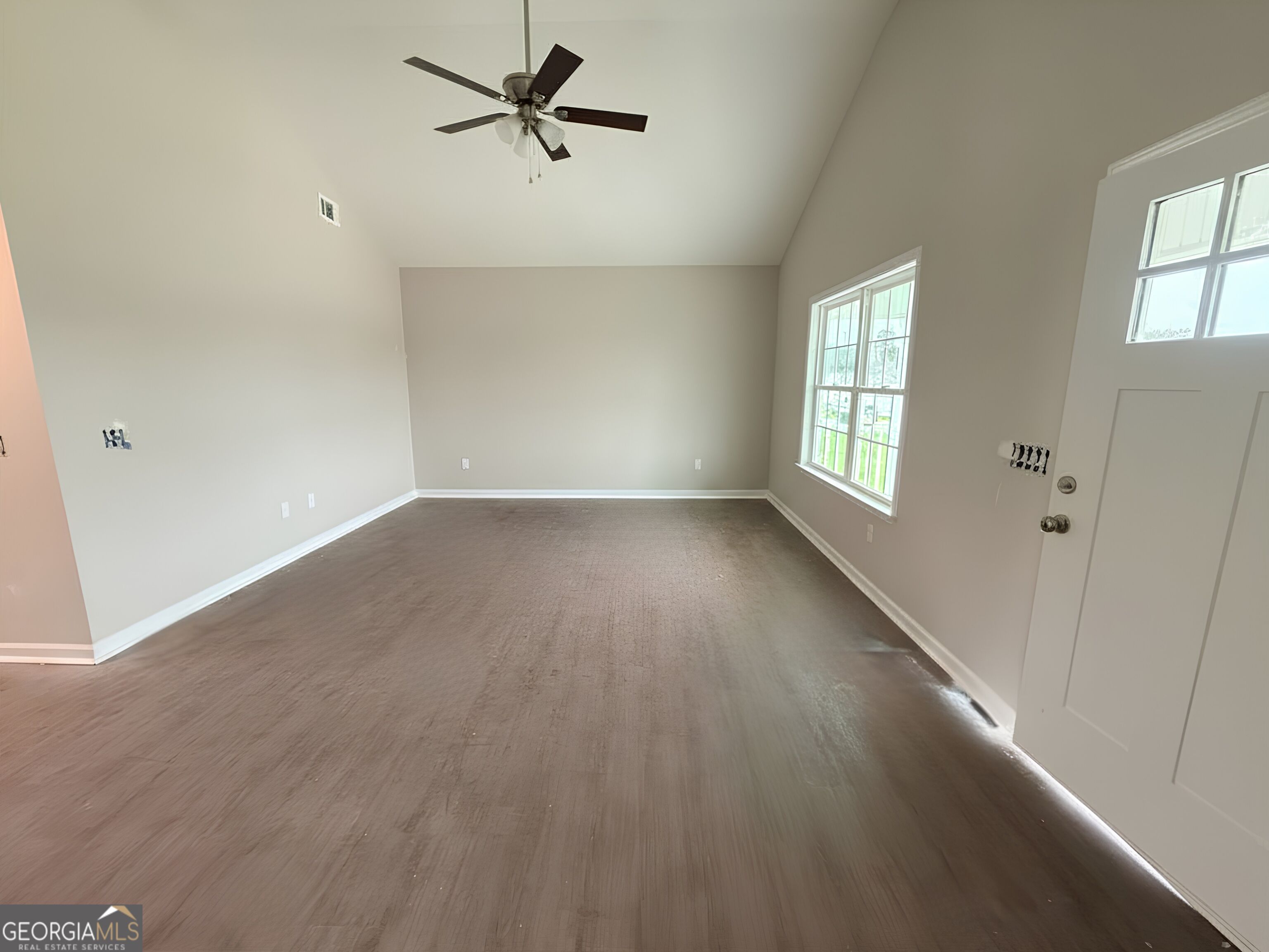 503 Nickies Way Property Photo 3