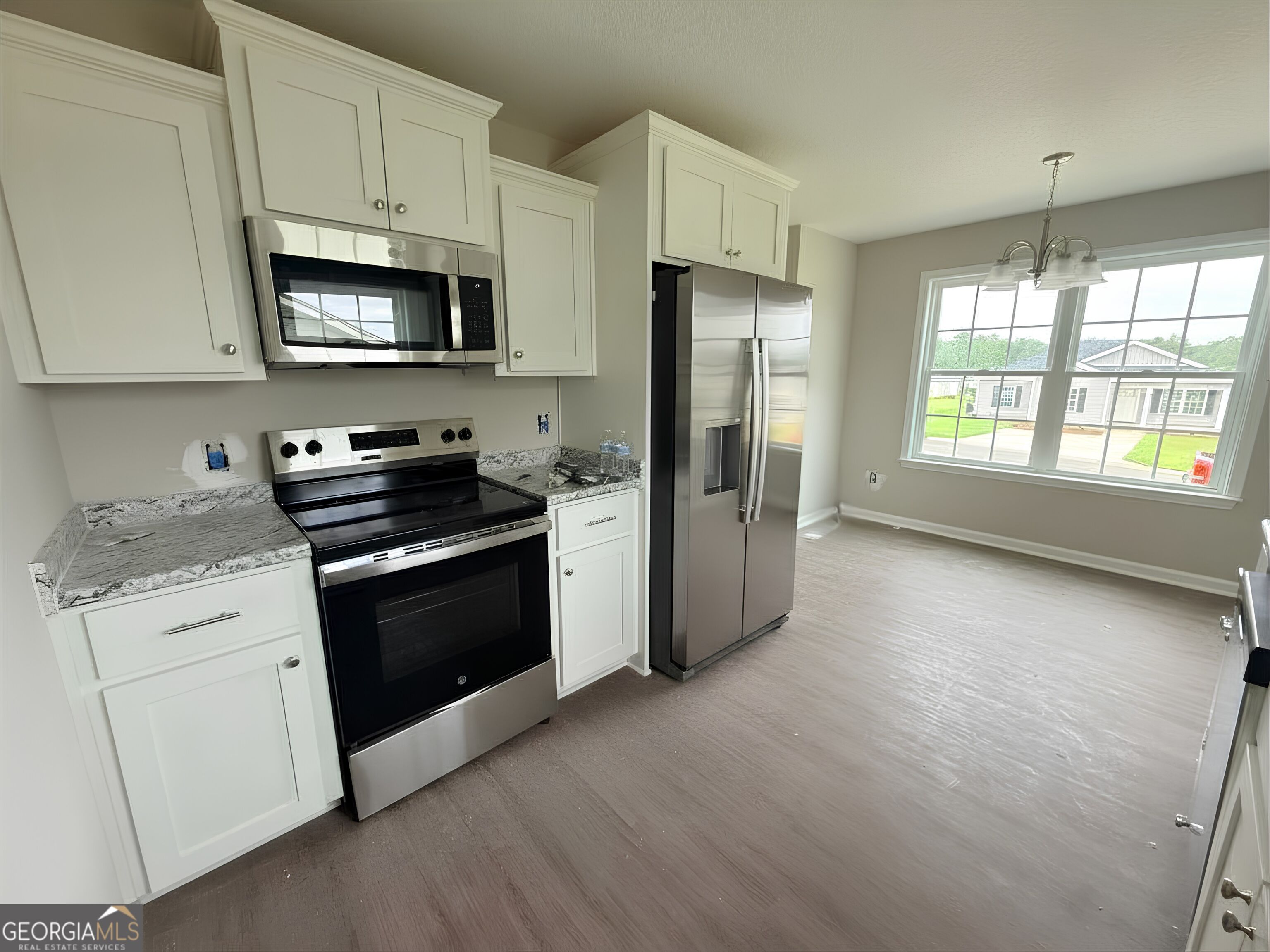 503 Nickies Way Property Photo 5