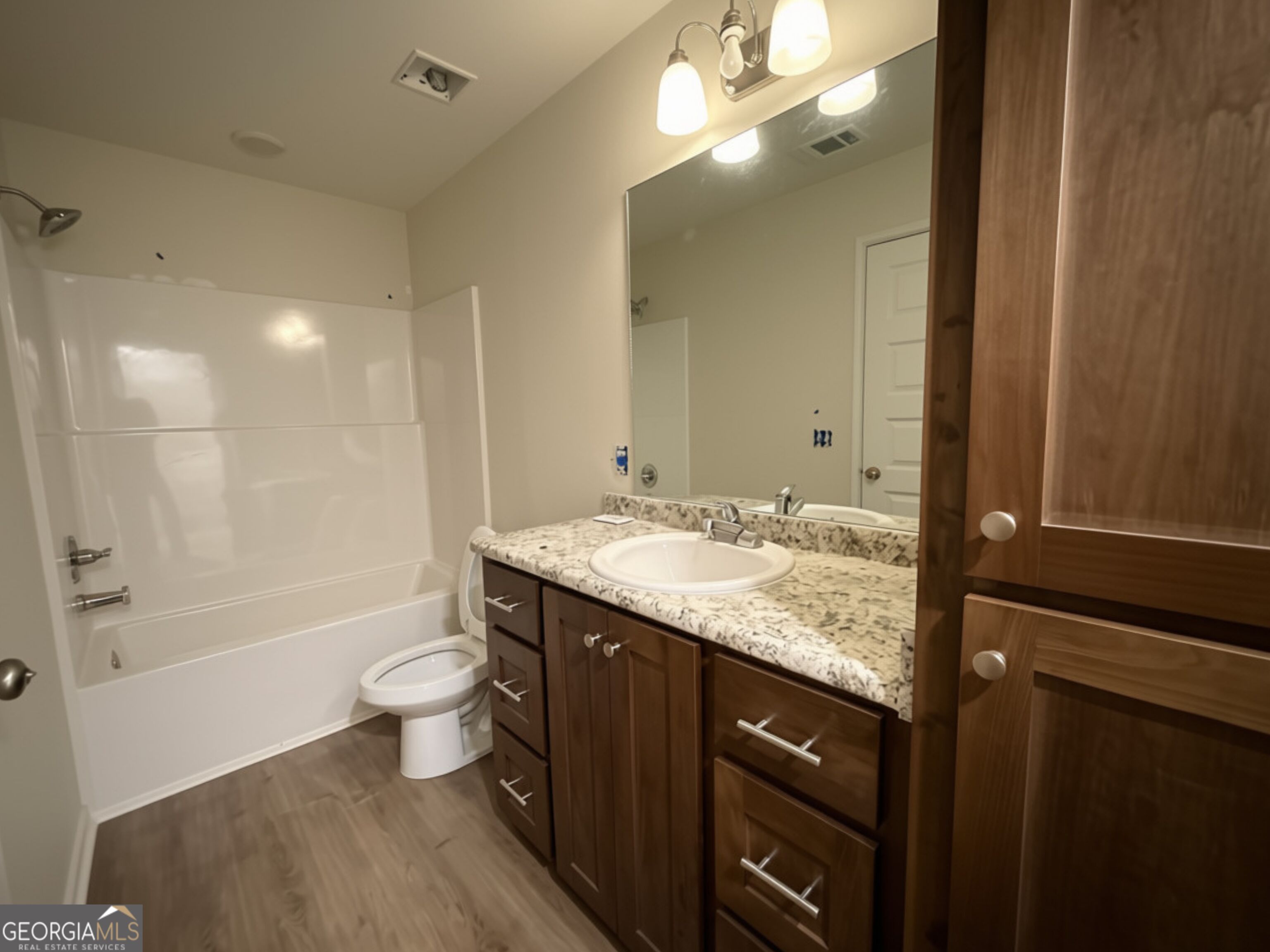 505 Nickies Way Property Photo 6