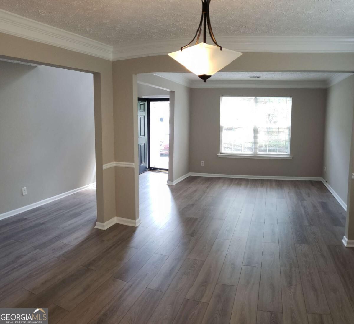204 Wild Flower Lane Property Photo 2