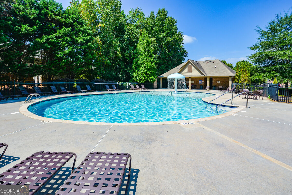 2018 Brightleaf Way # 98 Property Photo 2