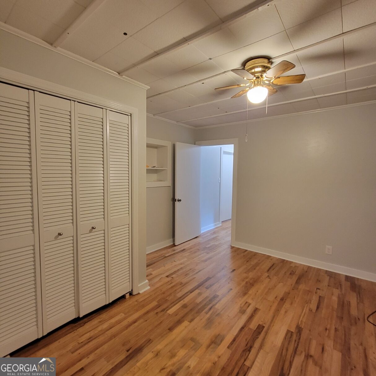 215 Poplar Circle Property Photo 9