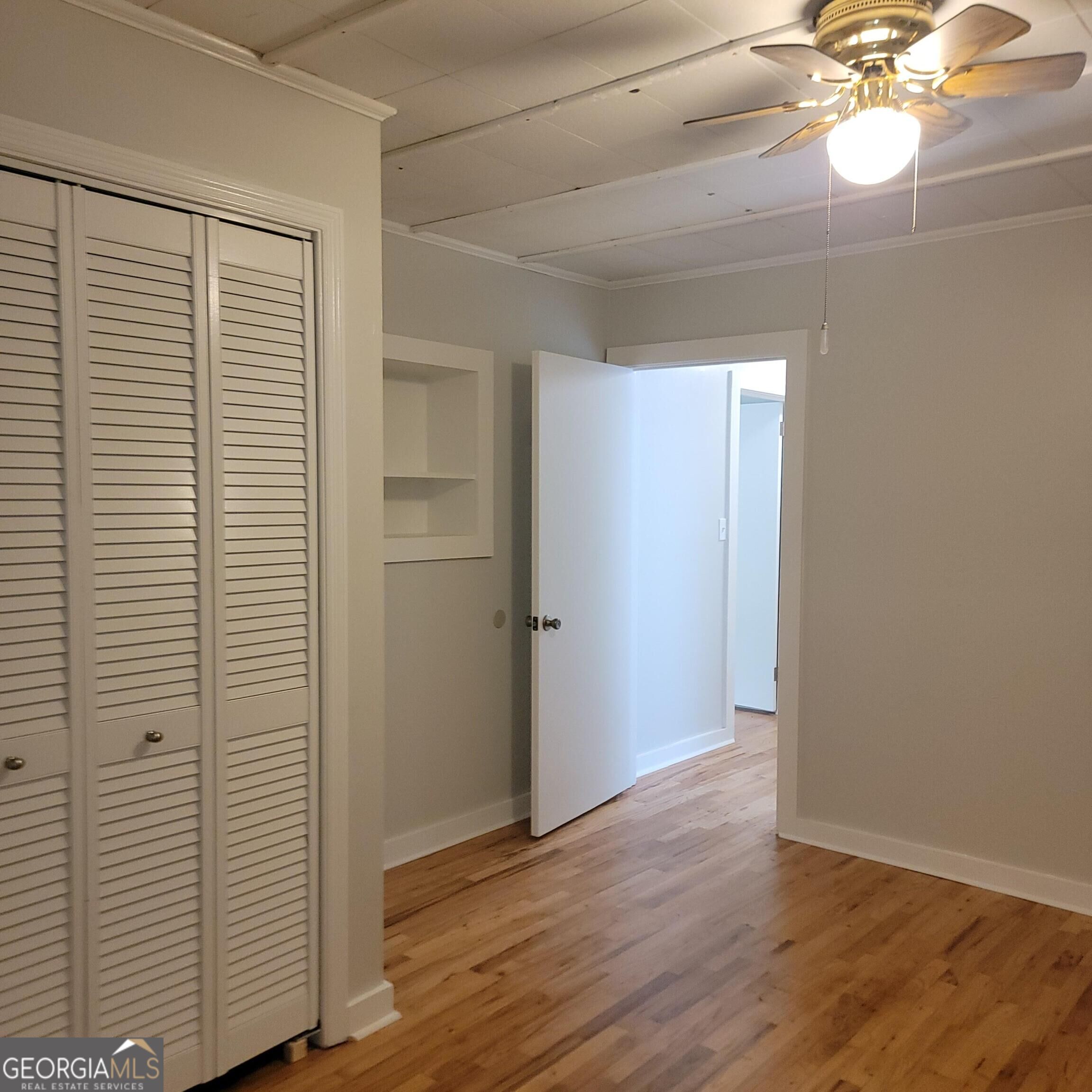 215 Poplar Circle Property Photo 10