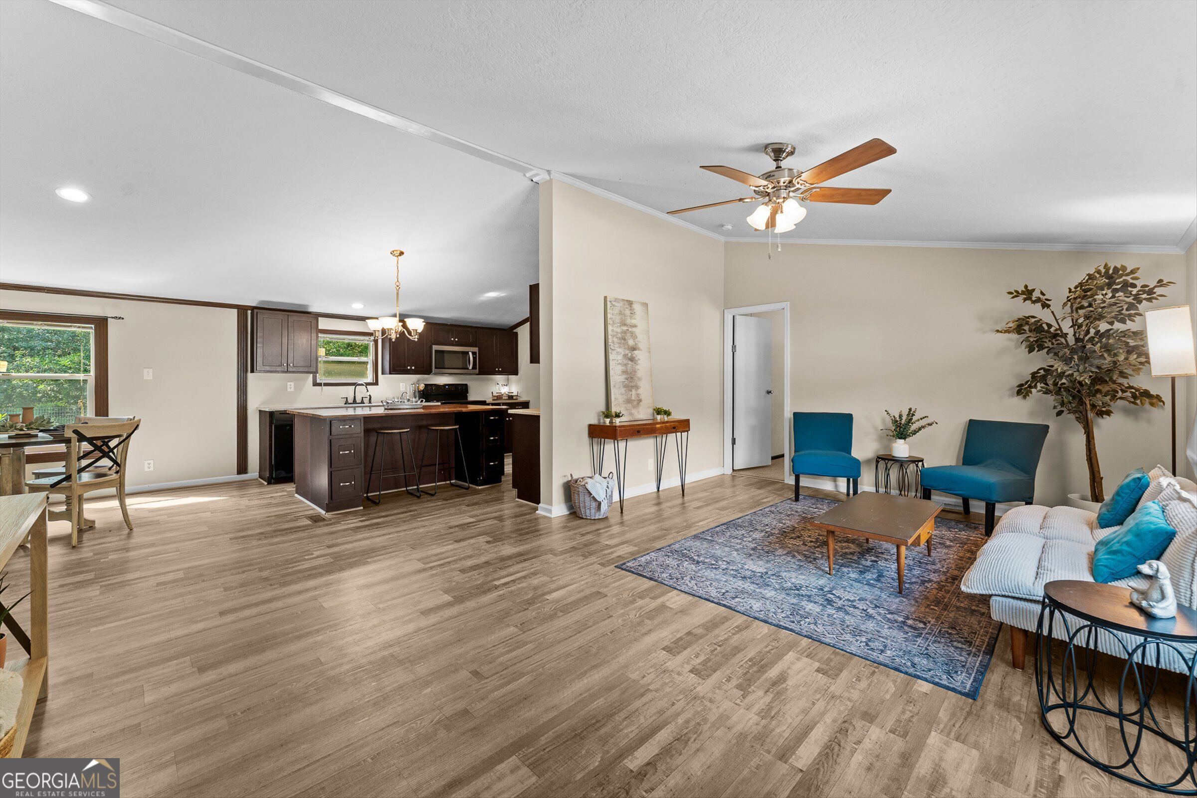 180 Lucious Street Property Photo 2