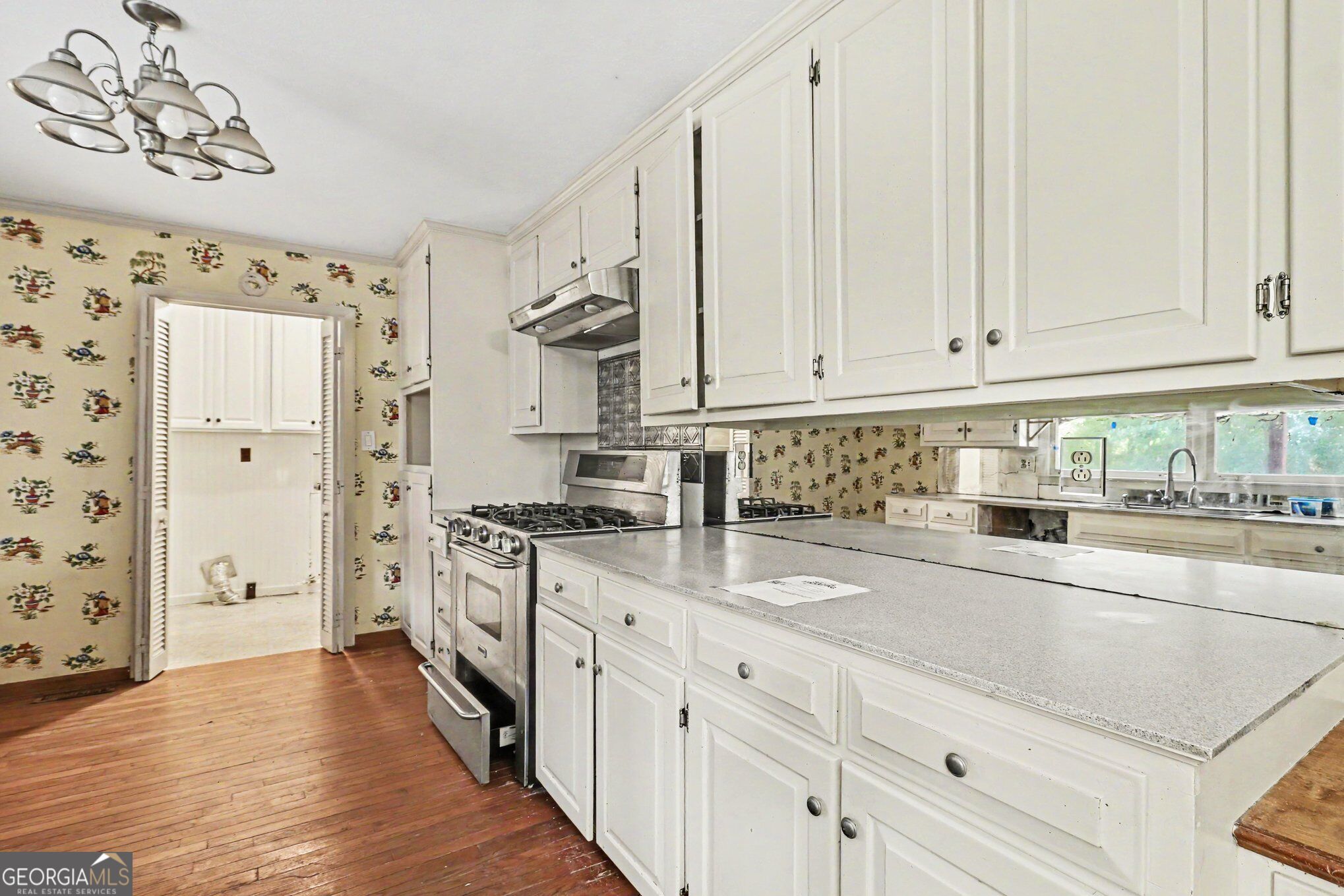 981 Cameron Mill Road Property Photo 8