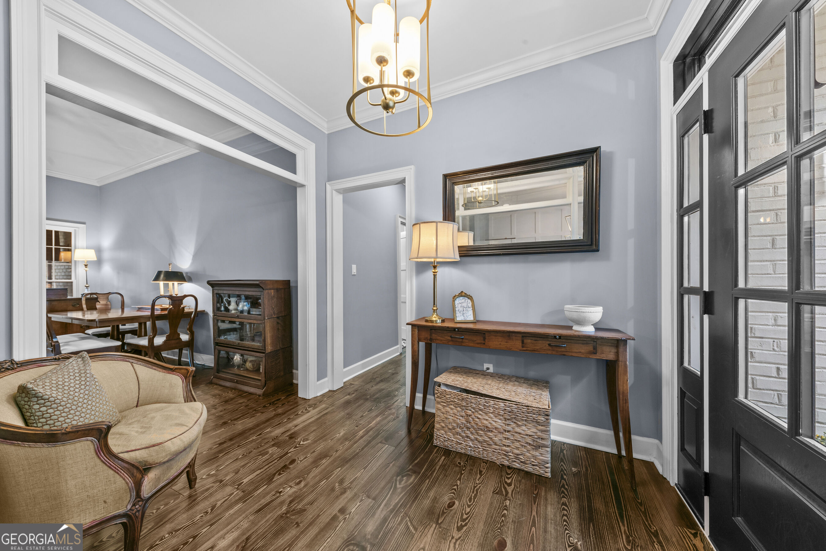 700 Skyline Drive Property Photo 5