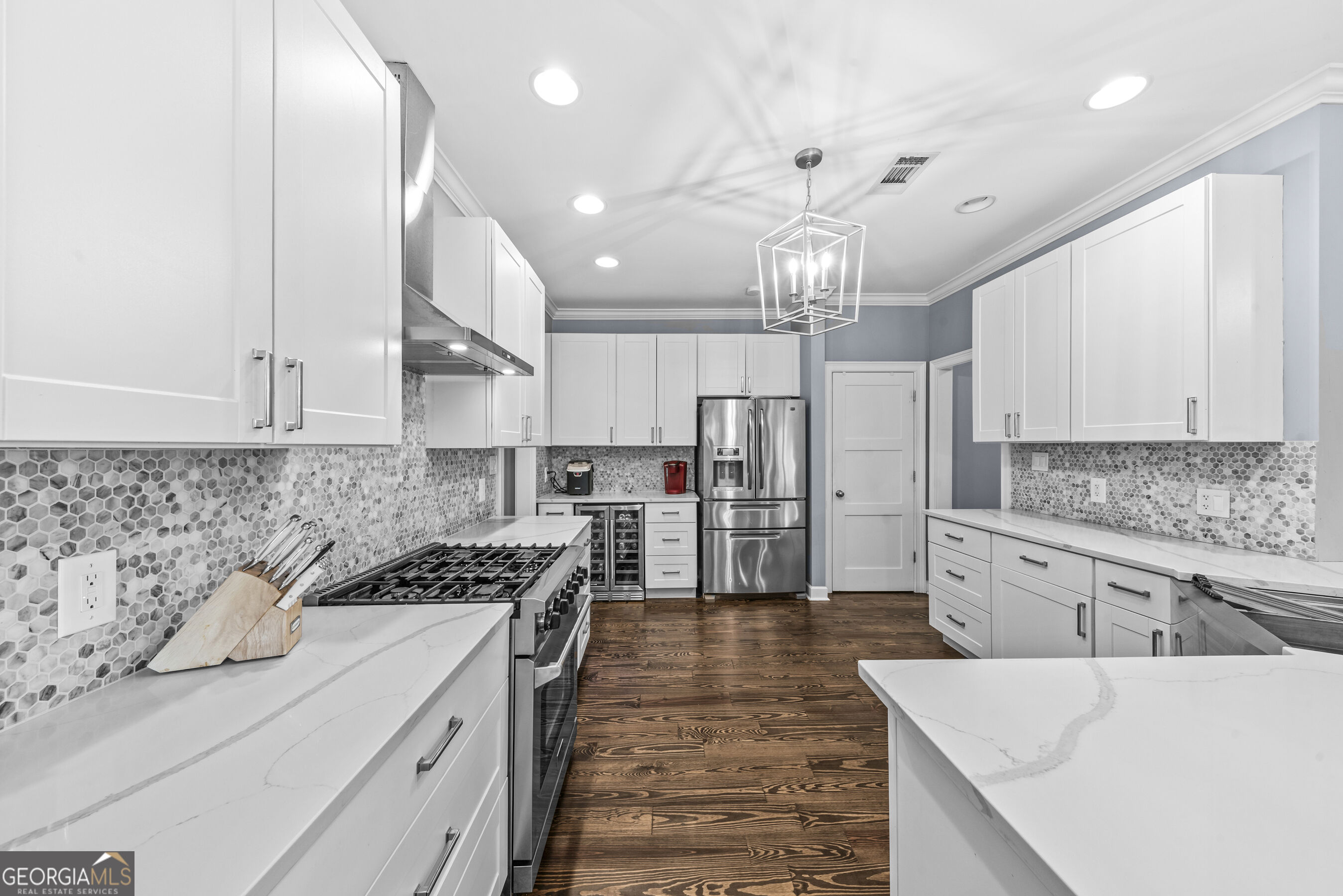 700 Skyline Drive Property Photo 15
