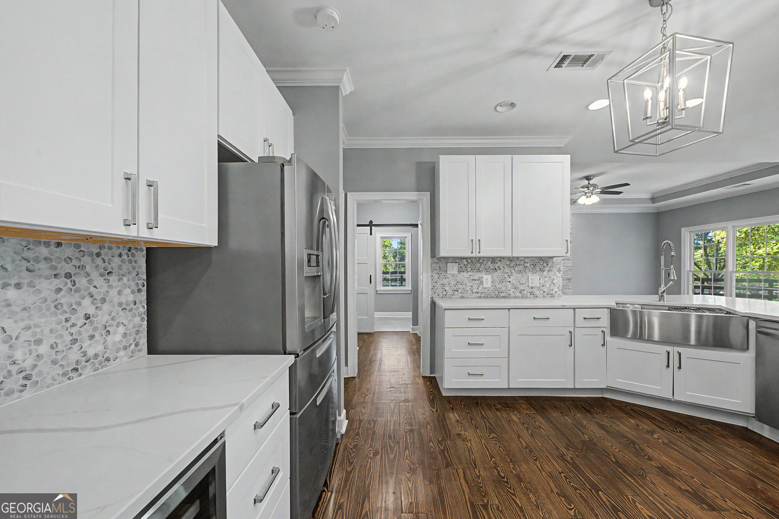700 Skyline Drive Property Photo 18