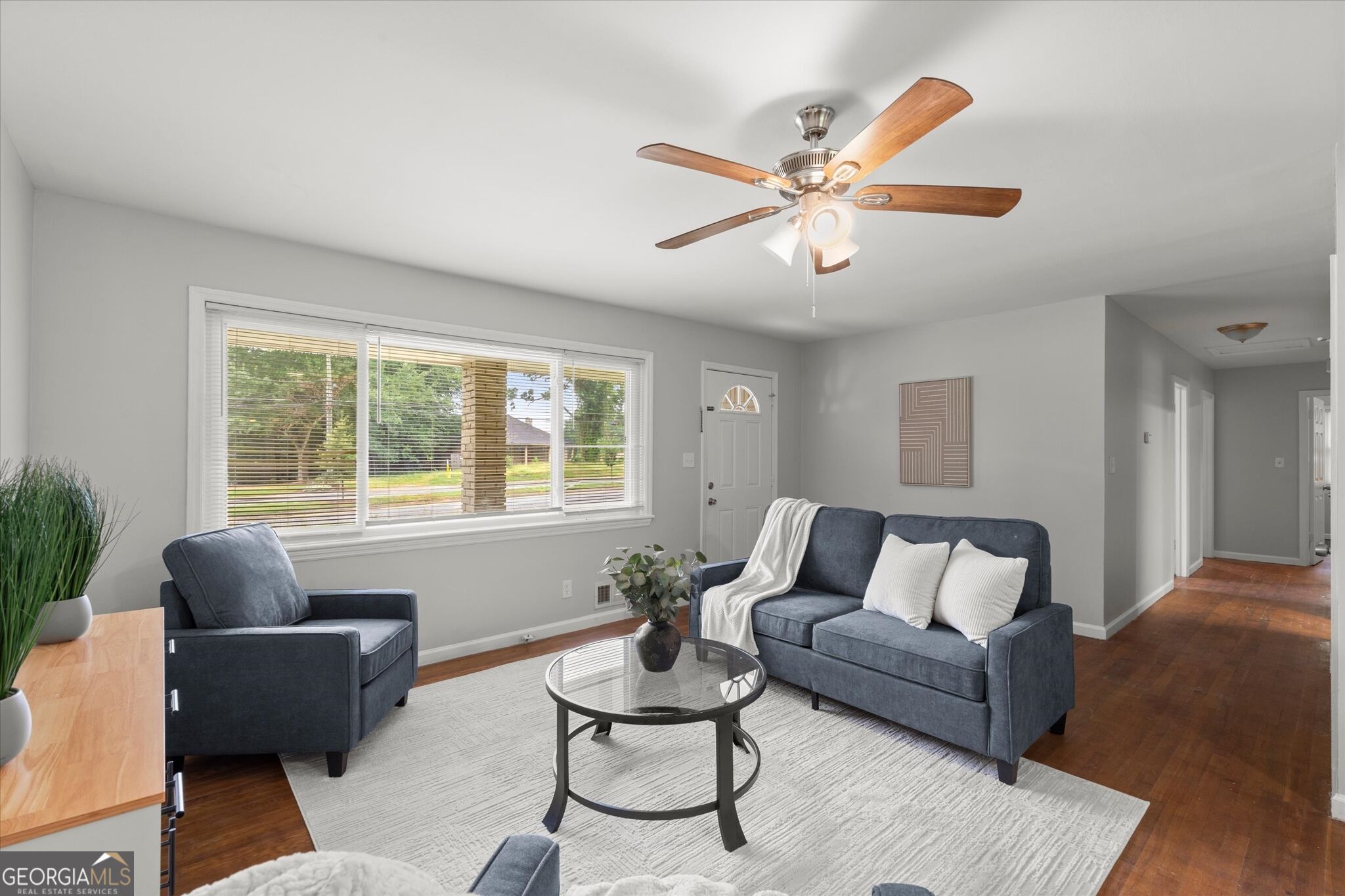677 N Hairston Road Property Photo 8